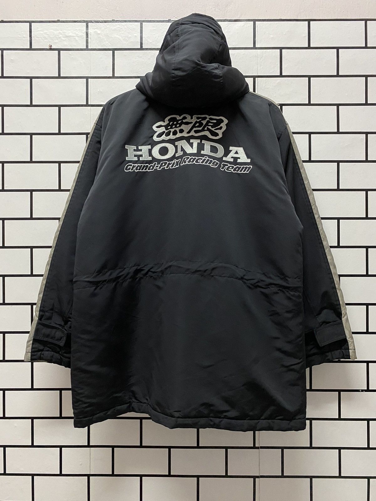 Honda × Vintage Vintage Honda Mugen Racing Team Embroidery Down Parka Jacket Size US M / EU 48-50 / 2 - 1 Thumbnail