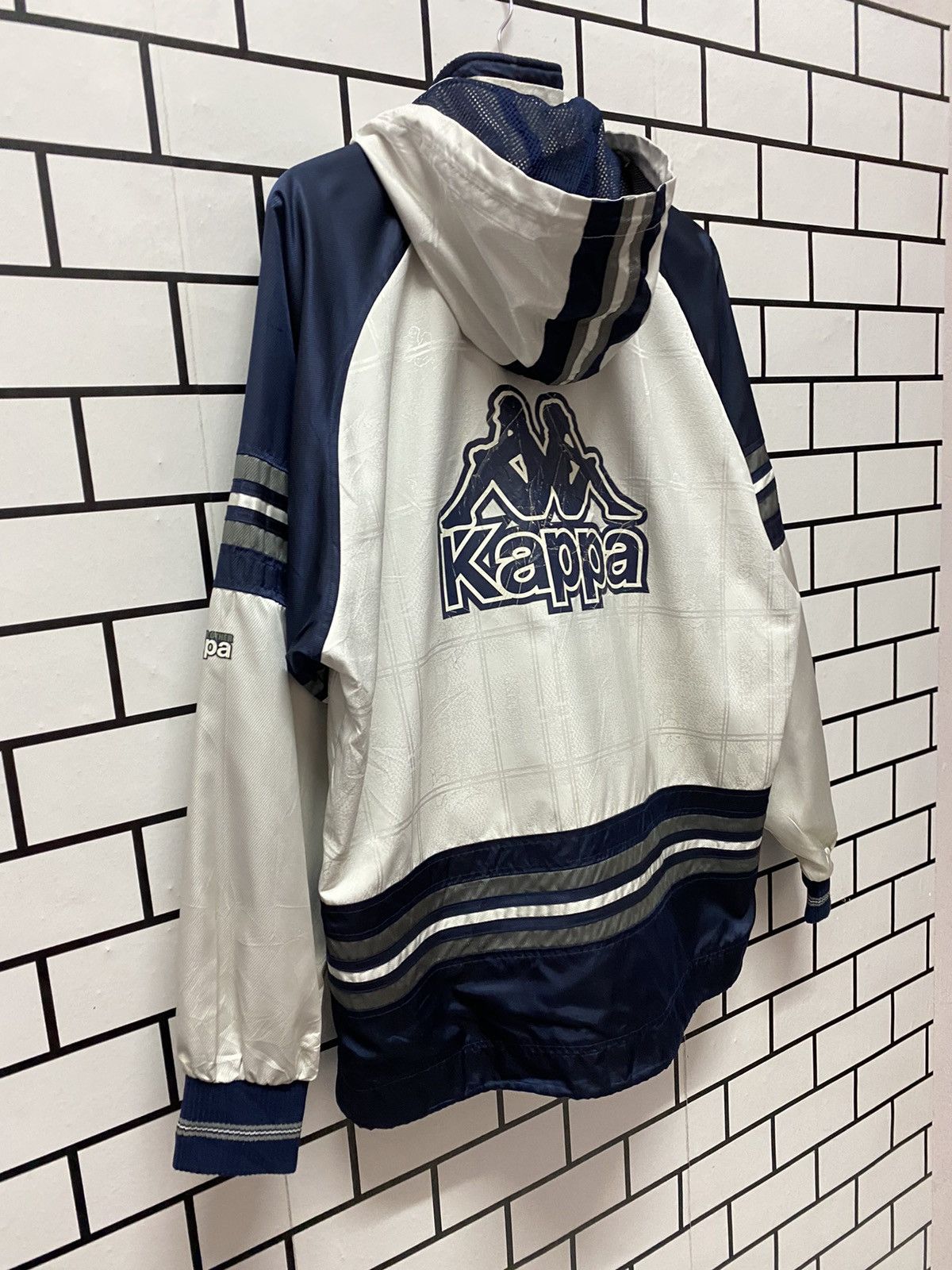 Kappa × Vintage Vintage 90’s Kappa Big Logo Windbreaker Waterproof Jacket Size US L / EU 52-54 / 3 - 5 Thumbnail