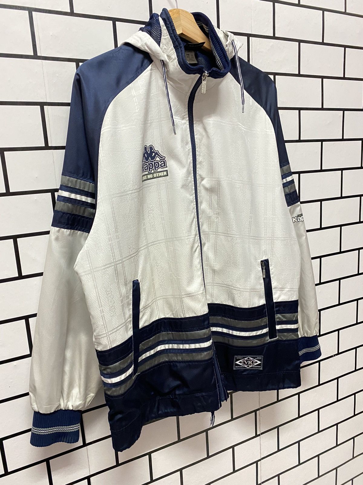 Kappa × Vintage Vintage 90’s Kappa Big Logo Windbreaker Waterproof Jacket Size US L / EU 52-54 / 3 - 11 Thumbnail