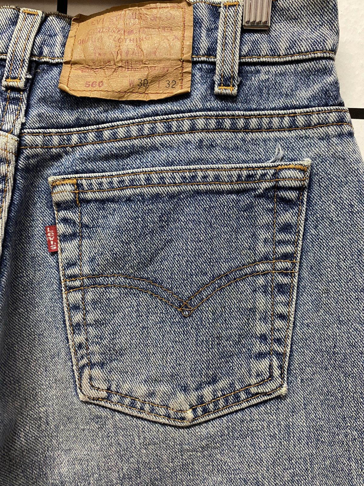Levi's × Vintage Vintage Levis 560 Light Blue Stonewash Made in USA 30X32 Size US 30 / EU 46 - 11 Thumbnail