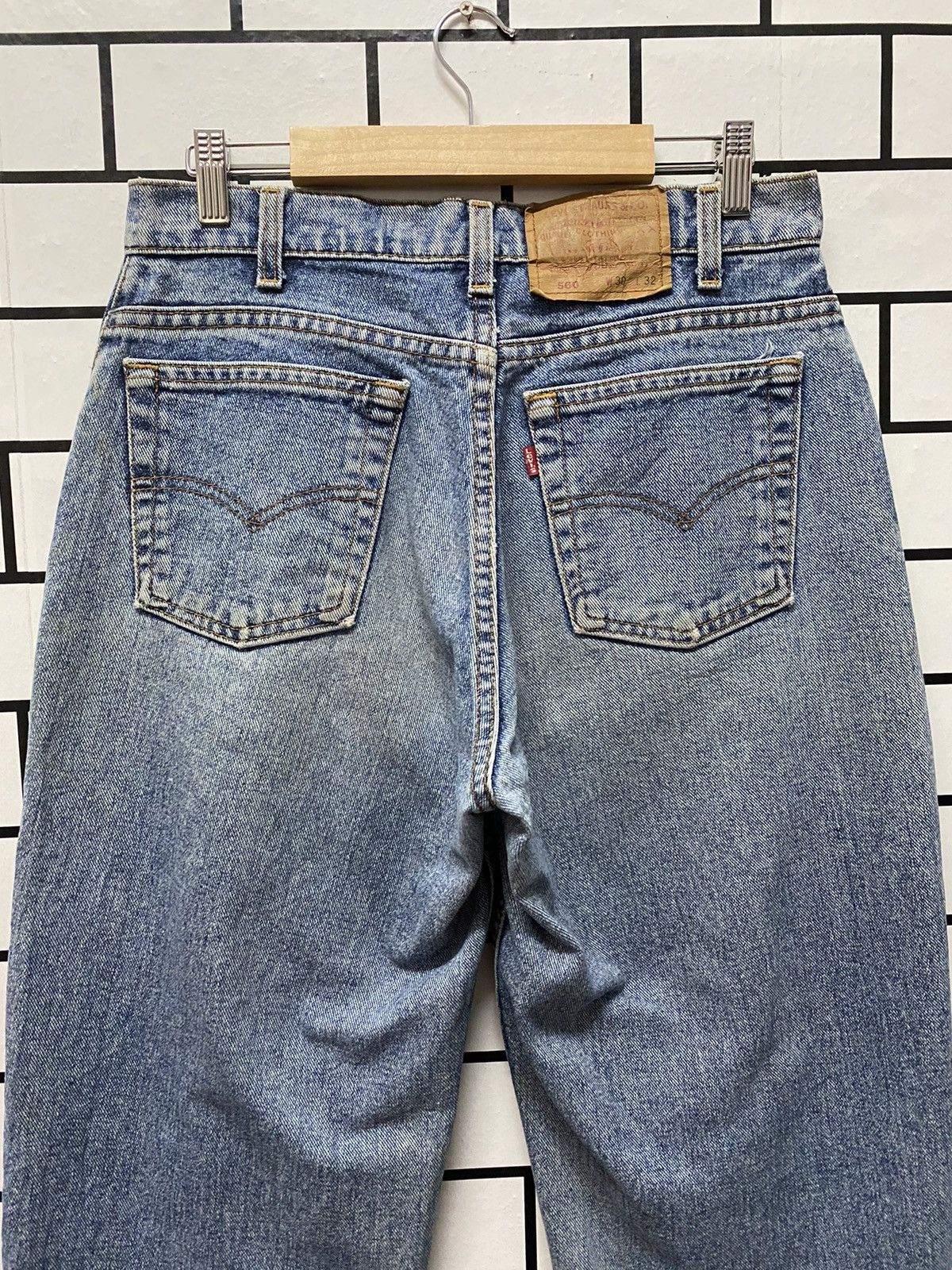 Levi's × Vintage Vintage Levis 560 Light Blue Stonewash Made in USA 30X32 Size US 30 / EU 46 - 6 Thumbnail