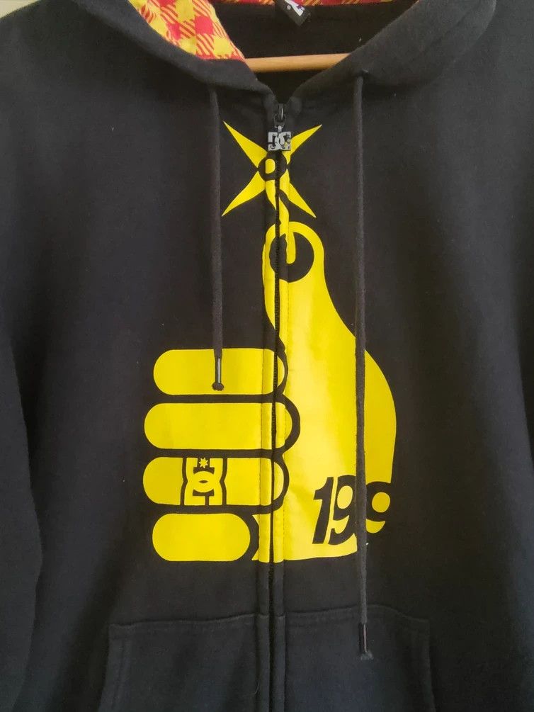 DC × Vintage Rare Vintage Dc Pastrana Big Logo Hoodie Size US L / EU 52-54 / 3 - 4 Thumbnail