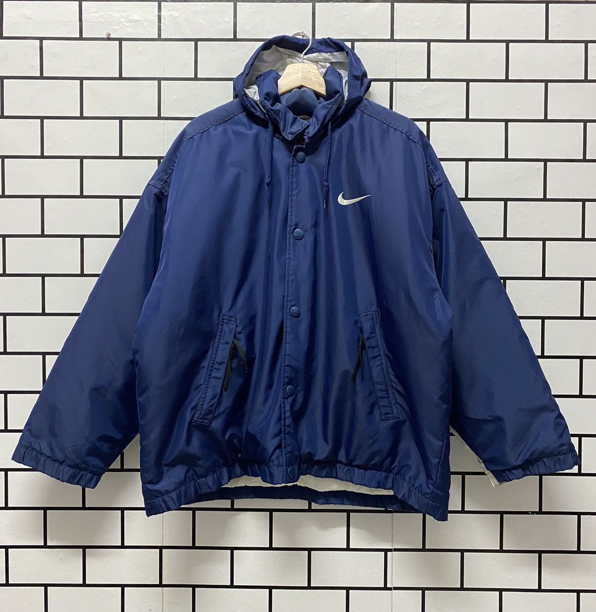 Nike × Vintage Vintage 90’s Nike Spell Out Embroidery quilt down jacket Size US L / EU 52-54 / 3 - 3 Thumbnail
