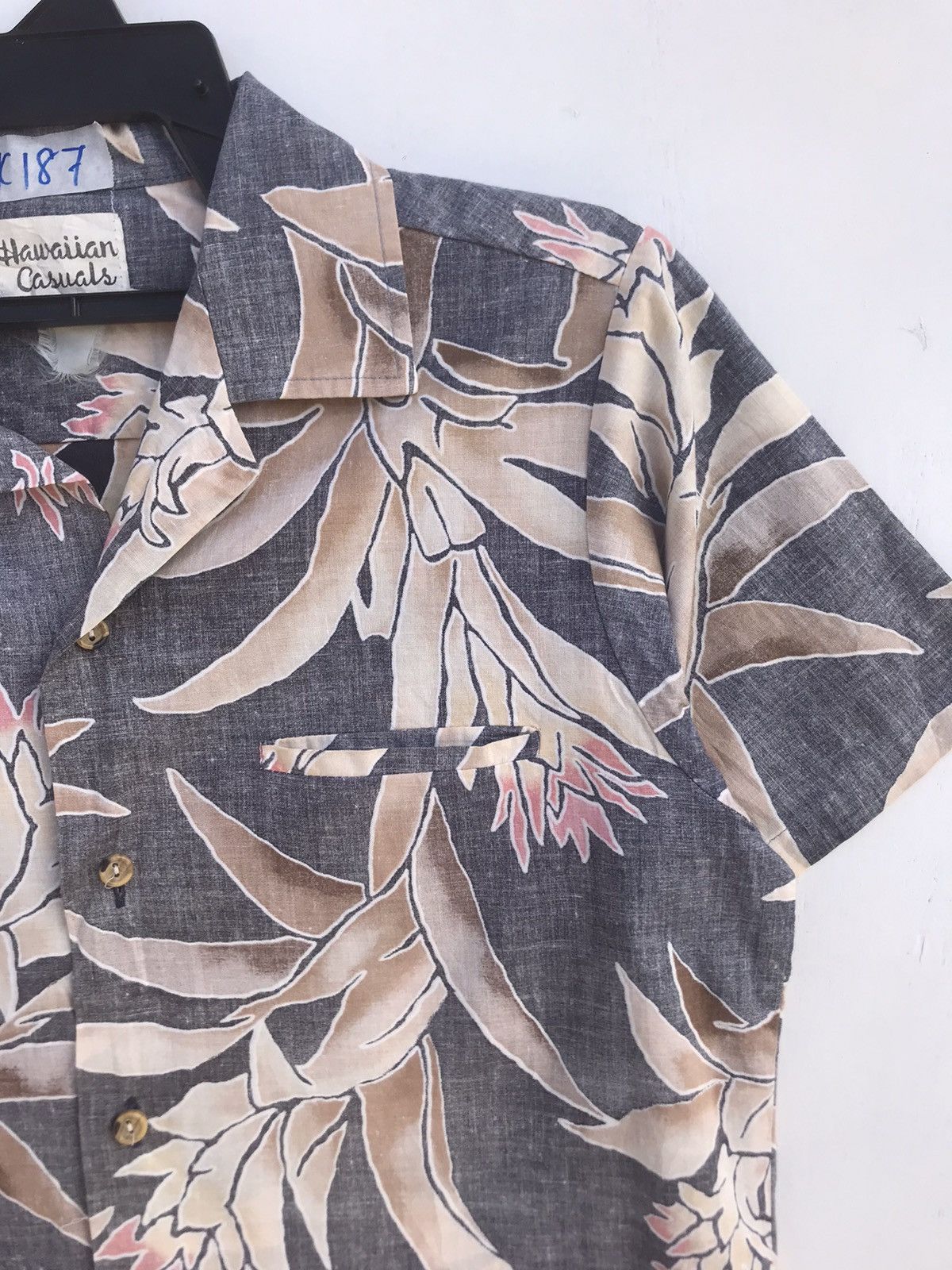 Vintage Vintage Tropical Print Hawaiian Shirt Size US M / EU 48-50 / 2 - 4 Thumbnail