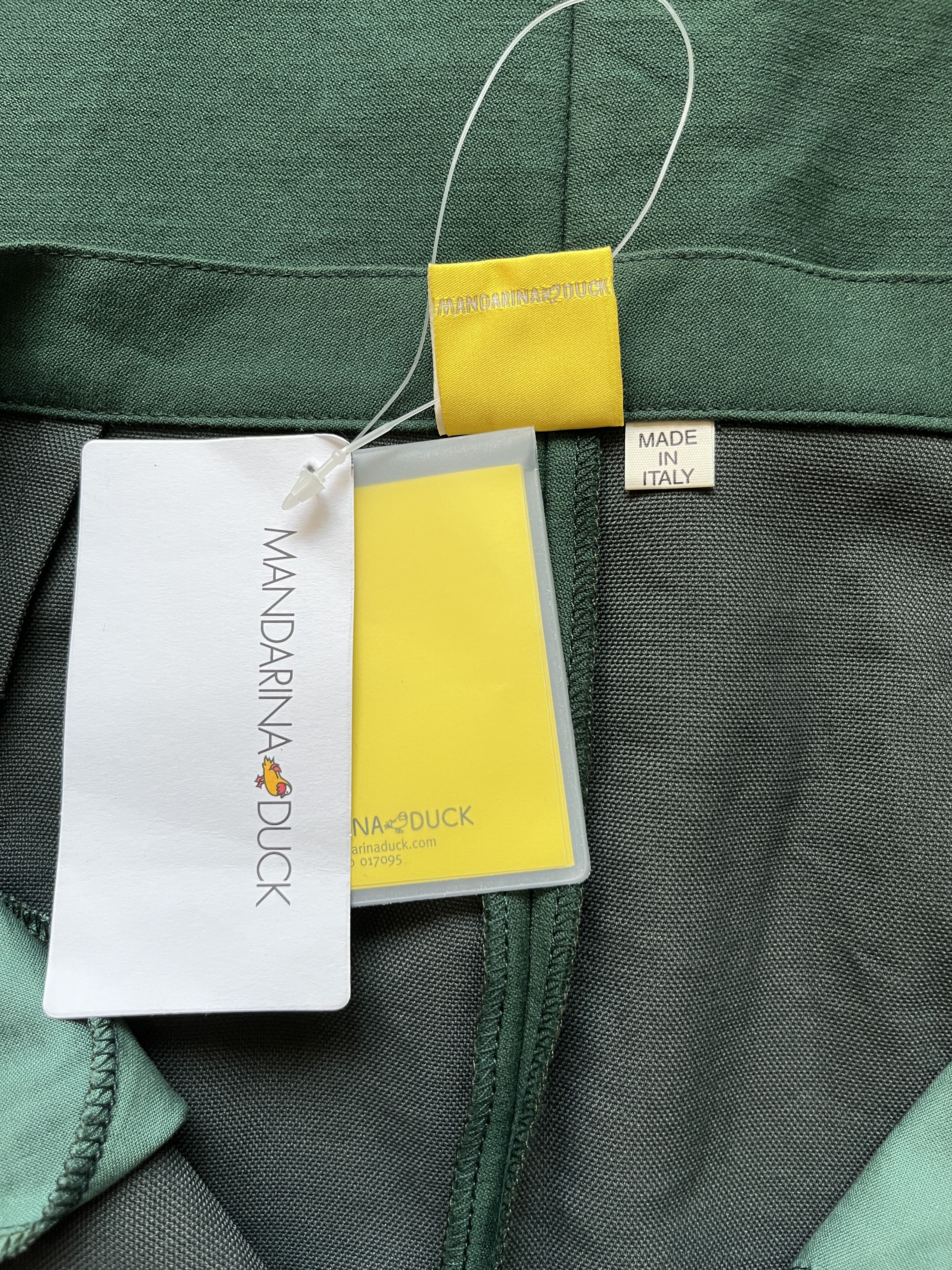 Mandarina Duck ⚡️QUICK SALE⚡️1990's Mandarina Duck Exowear Green Skirt Size 28" / US 6 / IT 42 - 4 Thumbnail
