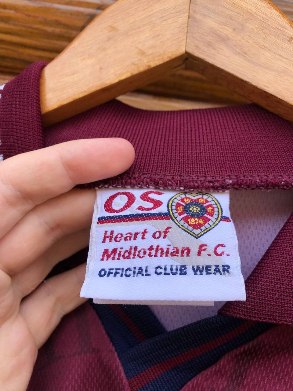 Vintage Vintage 1998/1999 Heart of Midlothian football shirt jersey Size US L / EU 52-54 / 3 - 6 Thumbnail