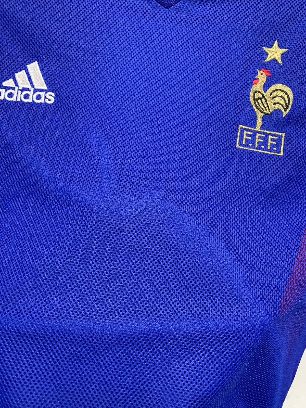 Adidas × Vintage Zidane 10 France Adidas vintage soccer jersey M-L 2002 2004 Size US M / EU 48-50 / 2 - 5 Thumbnail