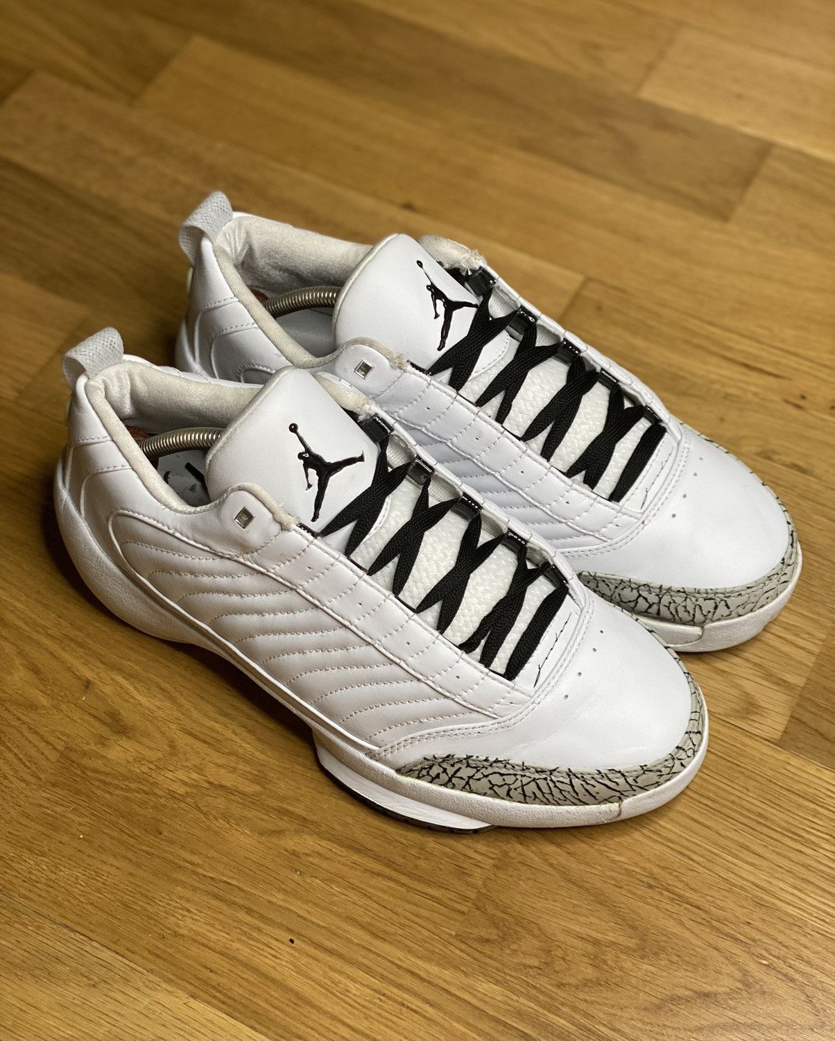 Vintage AIR JORDAN 19 OG LOW 'WHITE CEMENT'