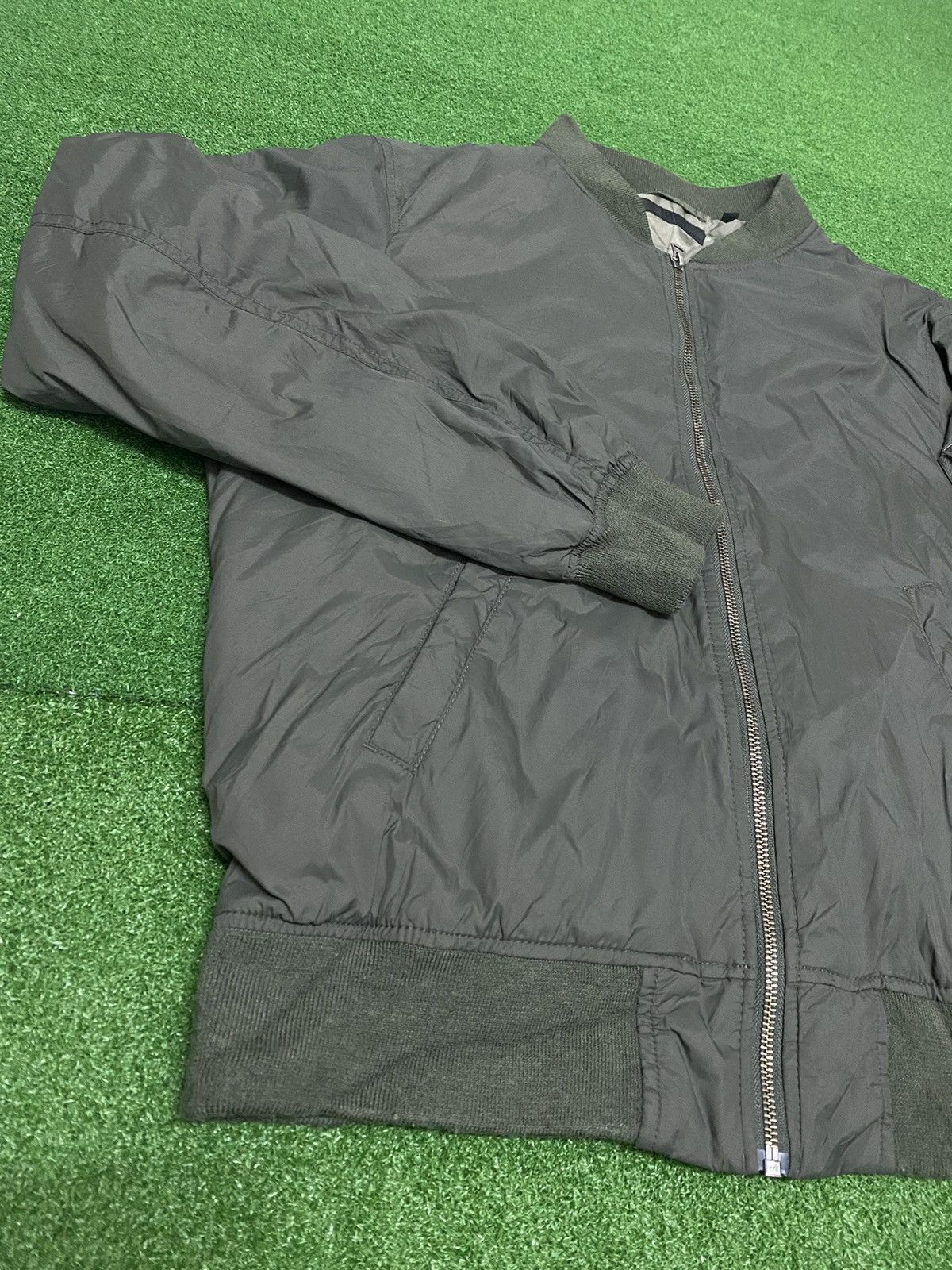 The North Face UNIQLO BOMBERS JACKET Size US L / EU 52-54 / 3 - 3 Thumbnail