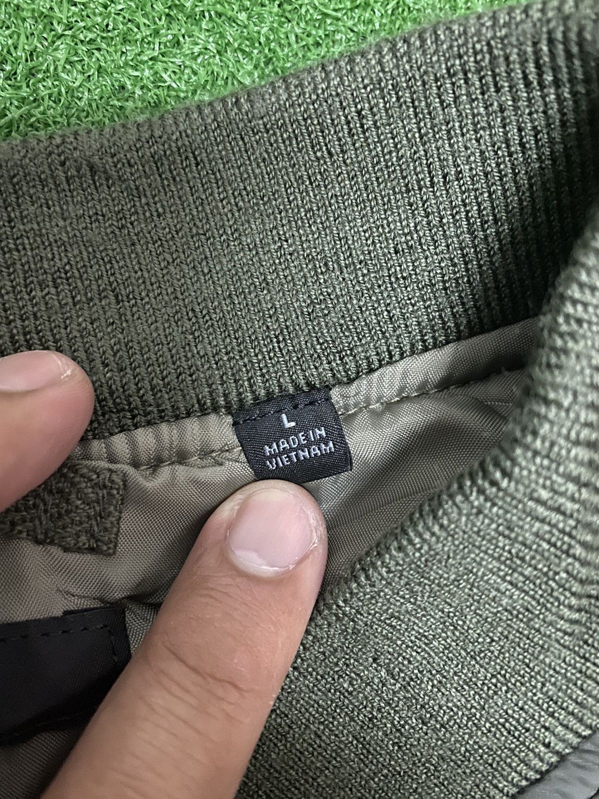 The North Face UNIQLO BOMBERS JACKET Size US L / EU 52-54 / 3 - 9 Thumbnail