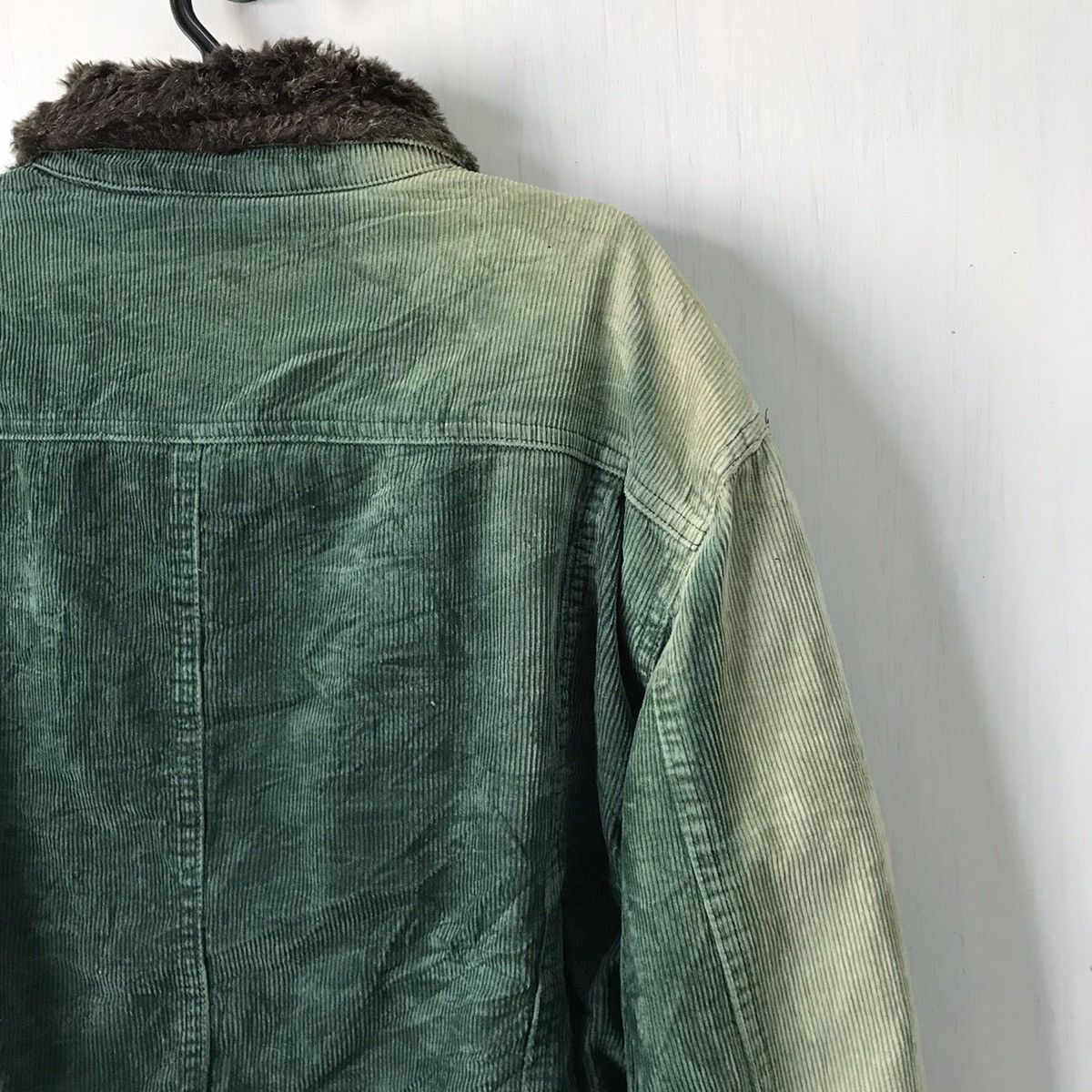 Beams Plus Vtg Sun Faded Beams Corduroy Trucker Style Jacket Size US L / EU 52-54 / 3 - 10 Thumbnail