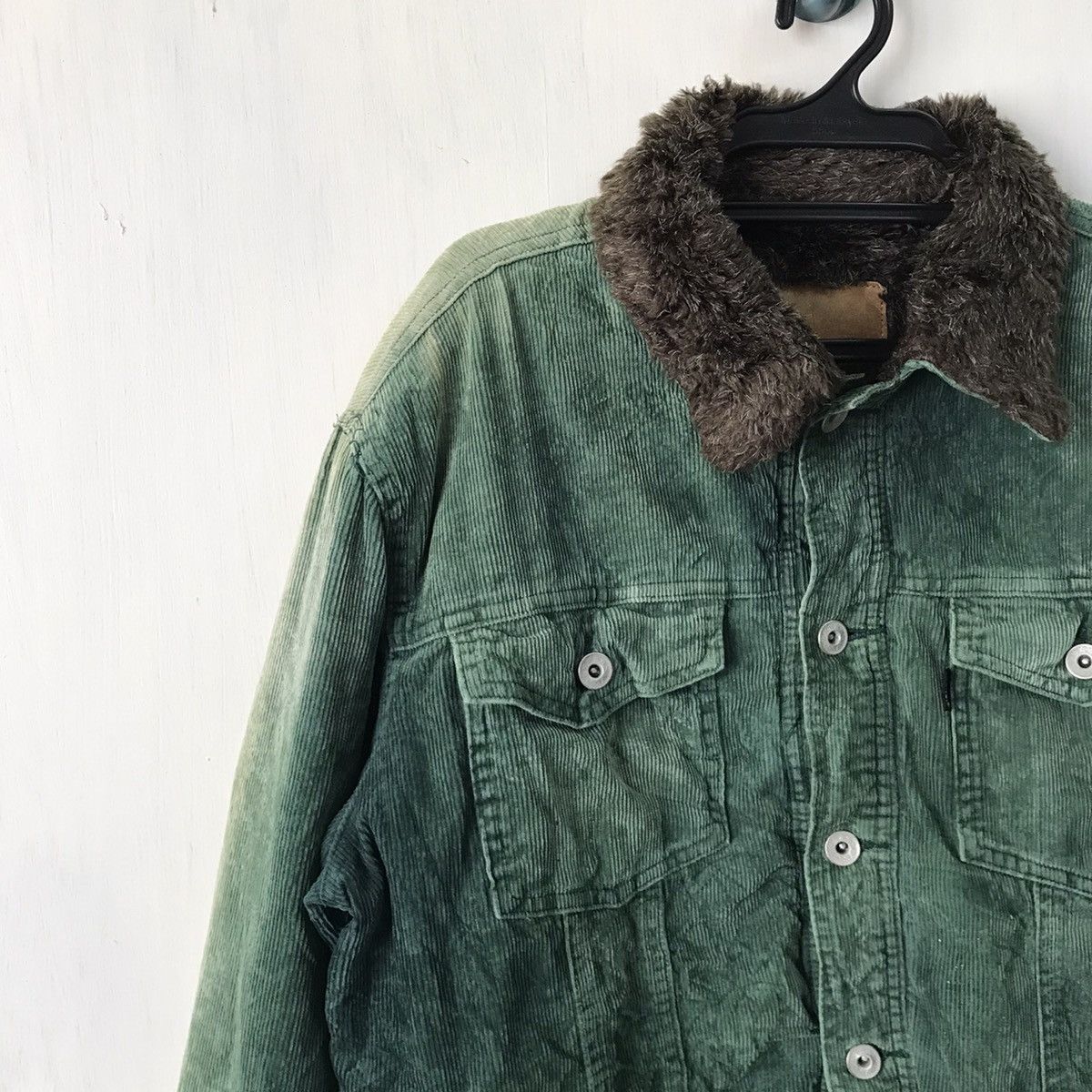 Beams Plus Vtg Sun Faded Beams Corduroy Trucker Style Jacket Size US L / EU 52-54 / 3 - 3 Thumbnail