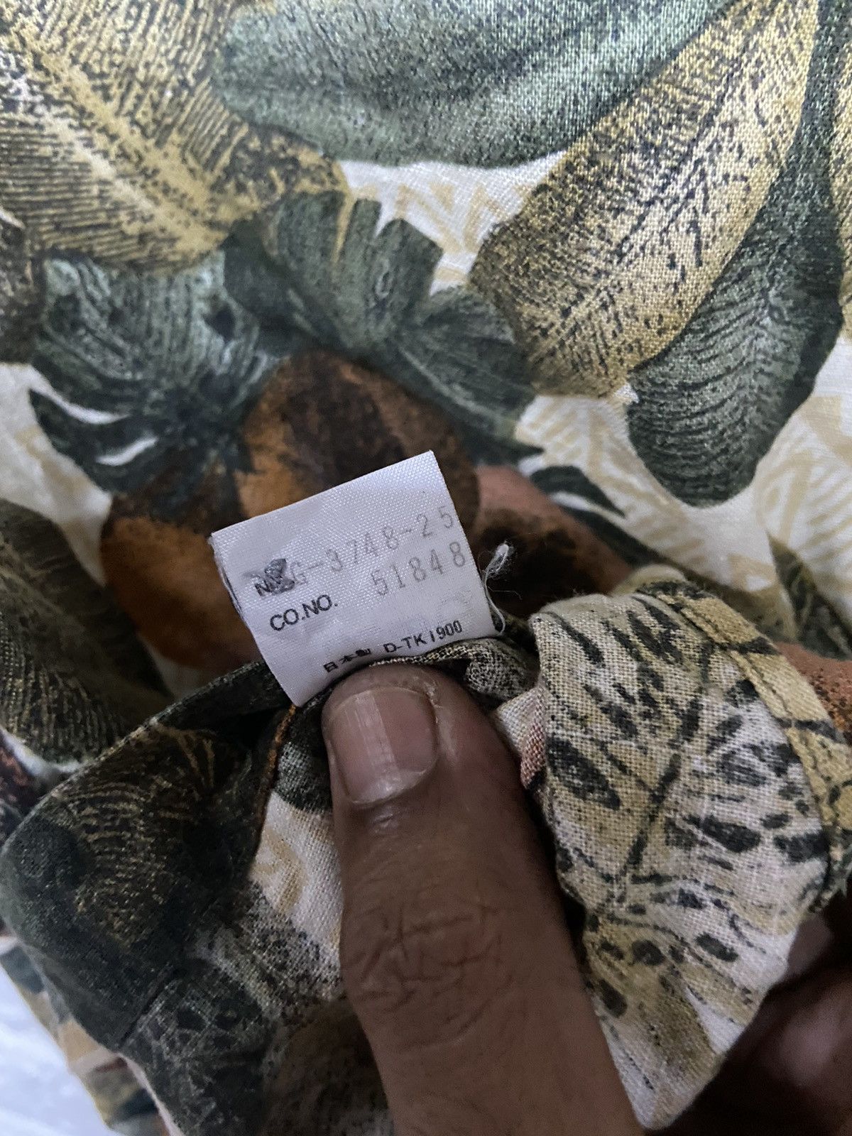 Designer × Japanese Brand × Vintage Vintage Jun Men Floral Full Print Camp Collar Shirt Japan Size US M / EU 48-50 / 2 - 7 Thumbnail