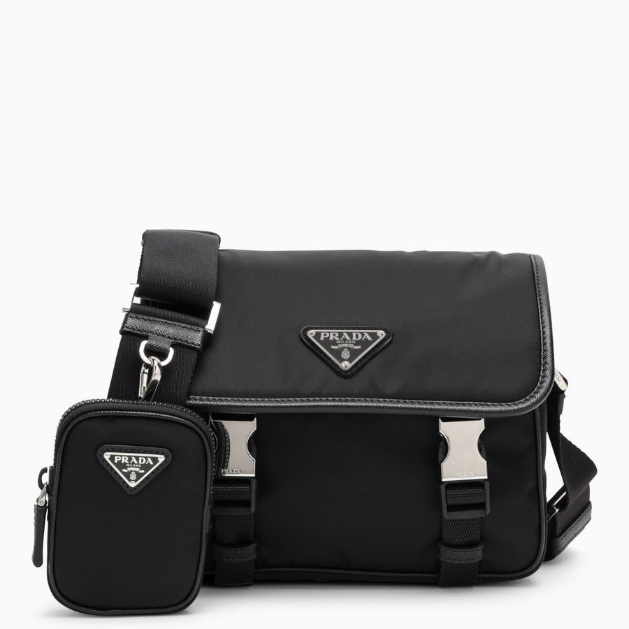 o1d2blof0623 Bags in Black