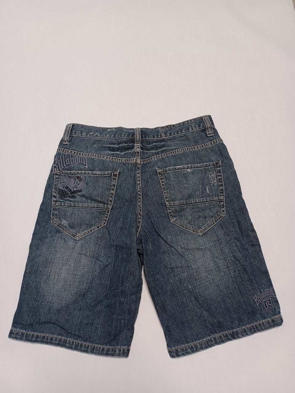 Billabong Billabong distressed big logo jeans denim shorts Size US 32 / EU 48 - 1 Thumbnail