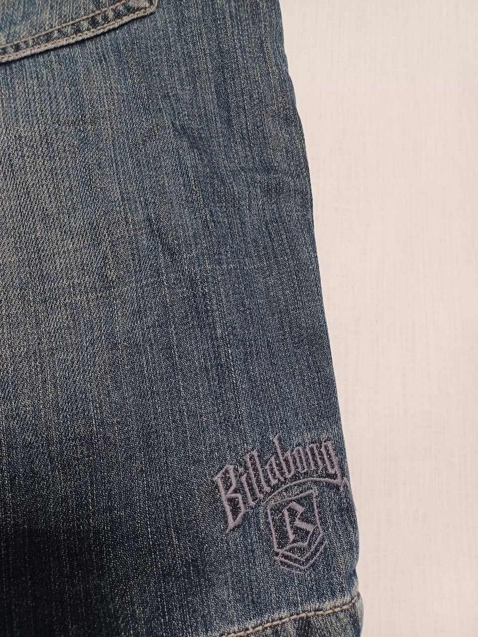 Billabong Billabong distressed big logo jeans denim shorts Size US 32 / EU 48 - 6 Thumbnail