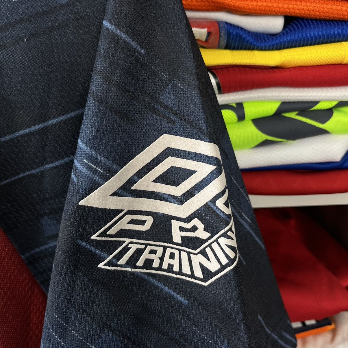 Umbro × Vintage AJAX 1996/97 UMBRO PRO TRAINING SOCCER JERSEY FOOTBALL SHIRT Size US S / EU 44-46 / 1 - 8 Thumbnail