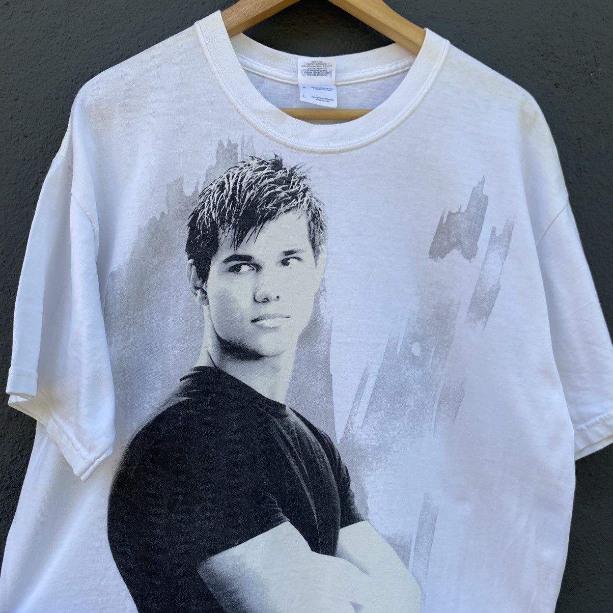 Vintage Vintage Y2K The Twilight Saga Eclipse Movie ERD GRUNGE TEE Size US L / EU 52-54 / 3 - 3 Thumbnail