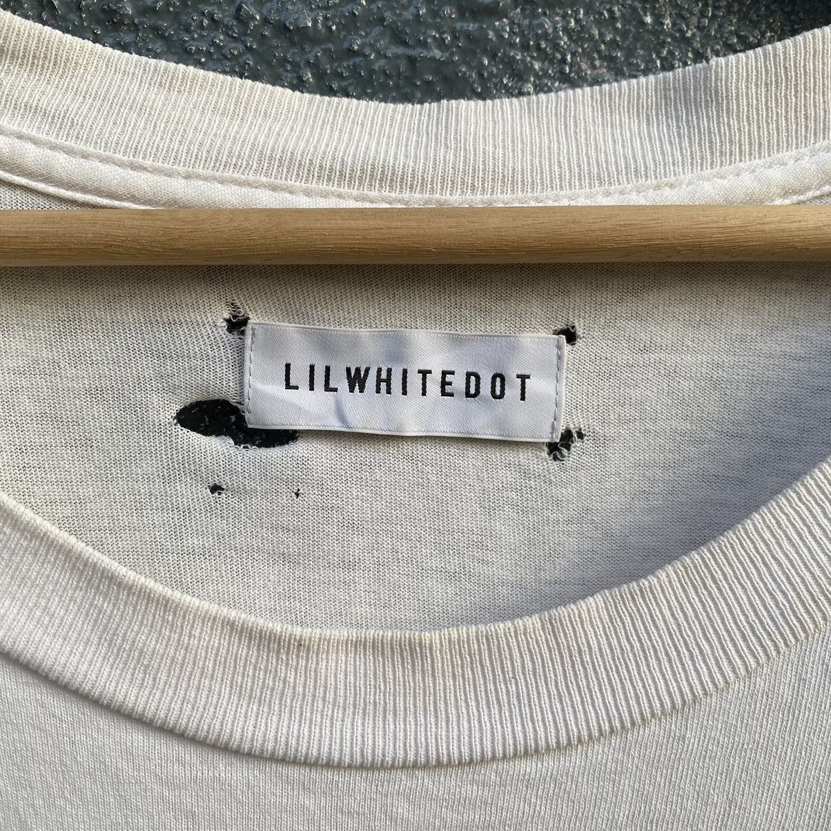 Japanese Brand THRASHED Lil White Dot Oversized ERD GRUNGE LGB TEE Size US XXL / EU 58 / 5 - 3 Thumbnail