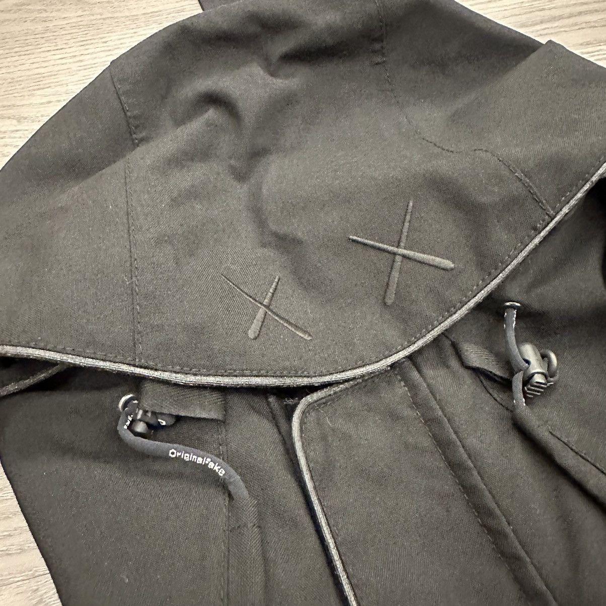 Kaws Kaws Original Fake Windstopper Gore-Tex Jacket Chompers XX Size US L / EU 52-54 / 3 - 5 Thumbnail