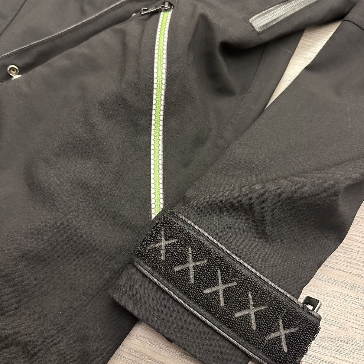 Kaws Kaws Original Fake Windstopper Gore-Tex Jacket Chompers XX Size US L / EU 52-54 / 3 - 7 Thumbnail