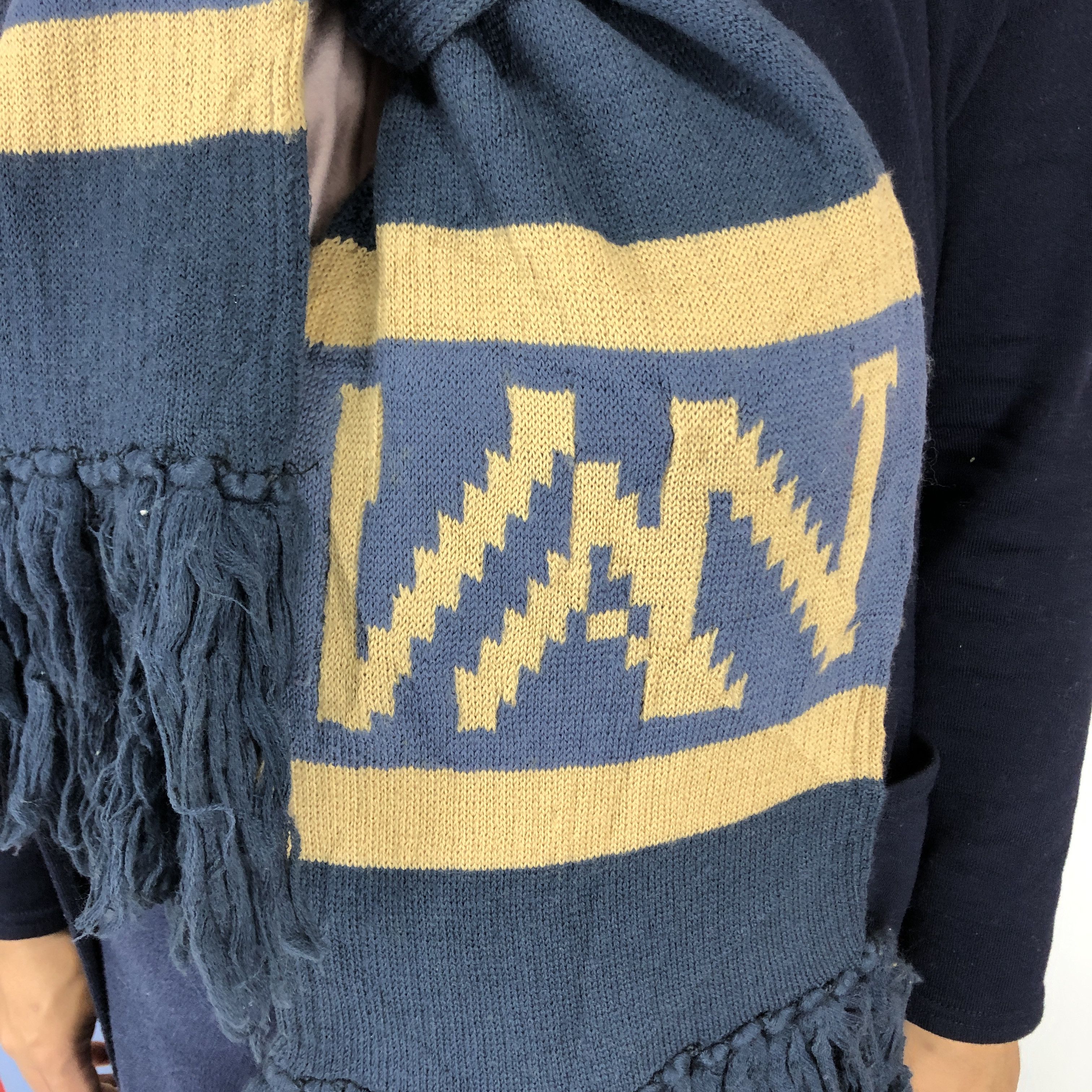 Japanese Brand VAN JAC Muffler Scarf #0983/AG Size ONE SIZE - 3 Thumbnail