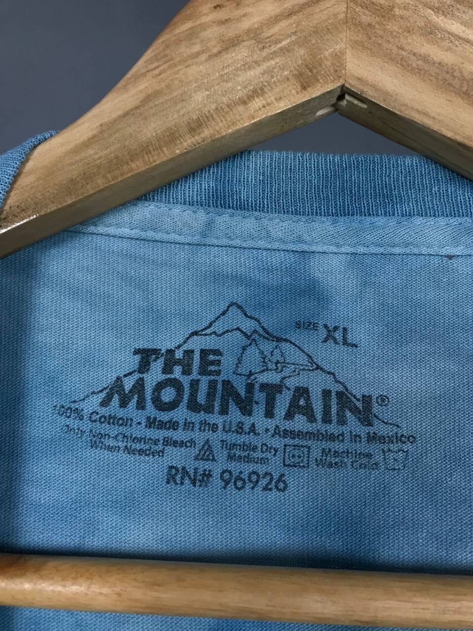 The Mountain × Vintage The Mountain 1999 American vintage art tee Size US XL / EU 56 / 4 - 5 Thumbnail