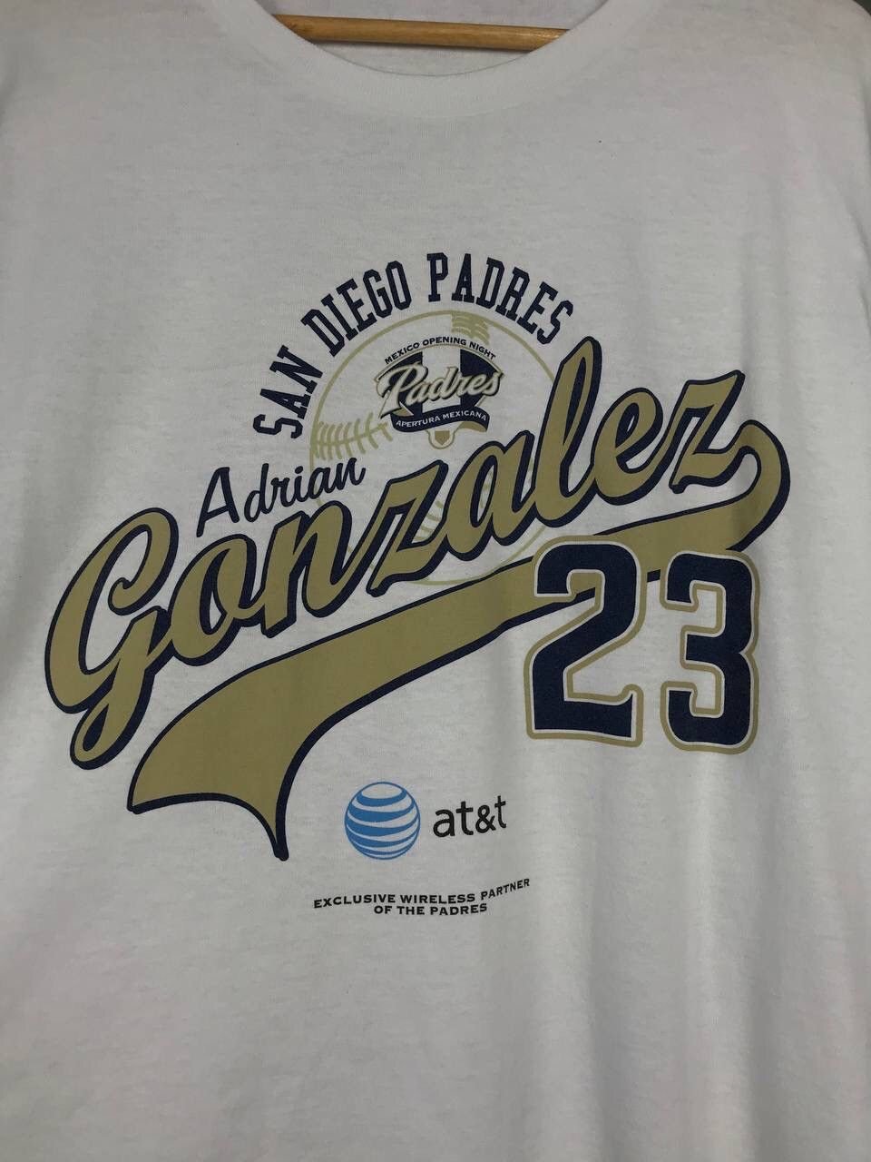 MLB × Vintage San Diego Padres Adrian Gonzalez MLB vintage longsleeve Size US XL / EU 56 / 4 - 3 Thumbnail