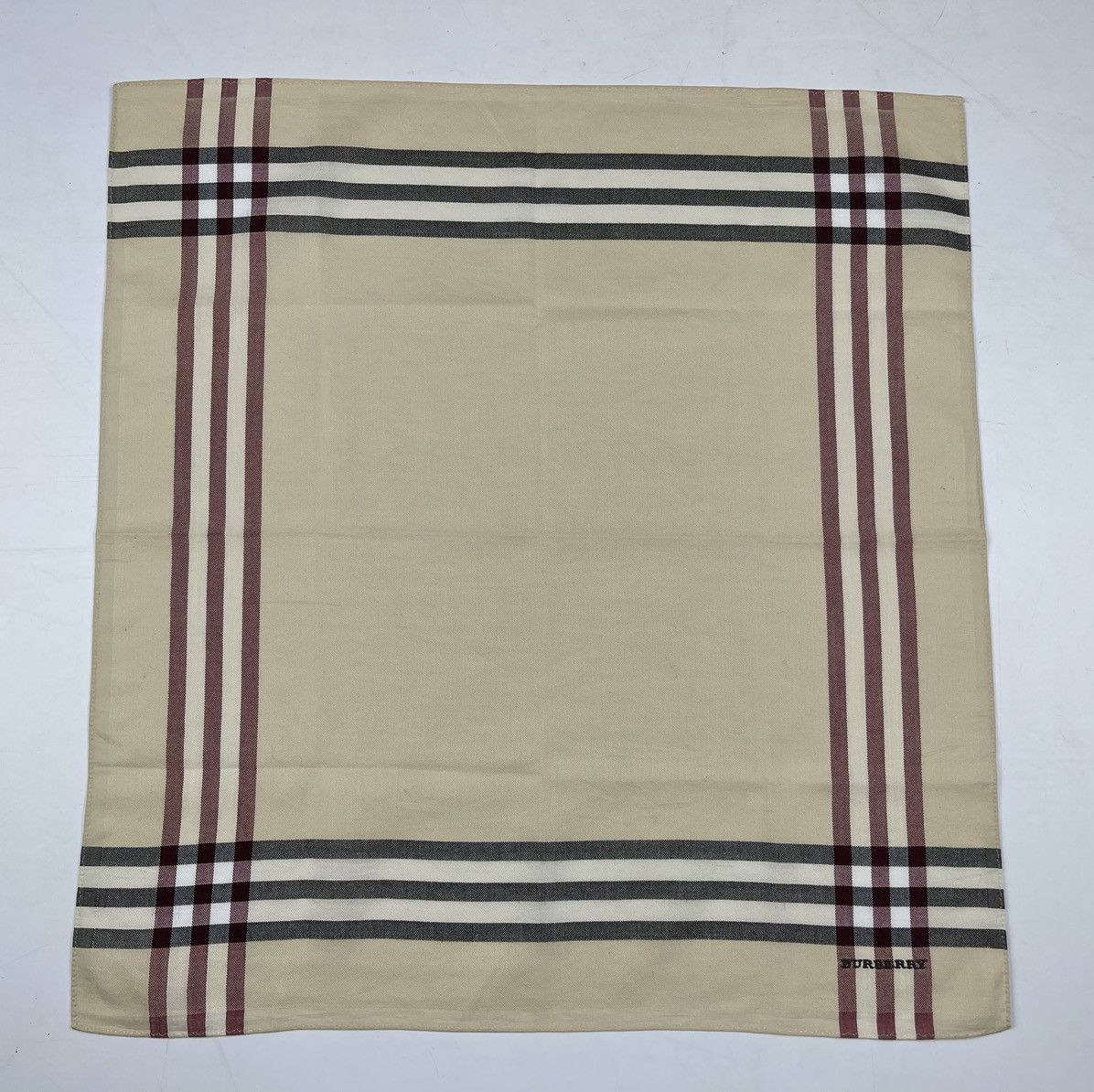 Burberry × Other burberry bandana handkerchief neckerchief scarf Size ONE SIZE - 2 Thumbnail