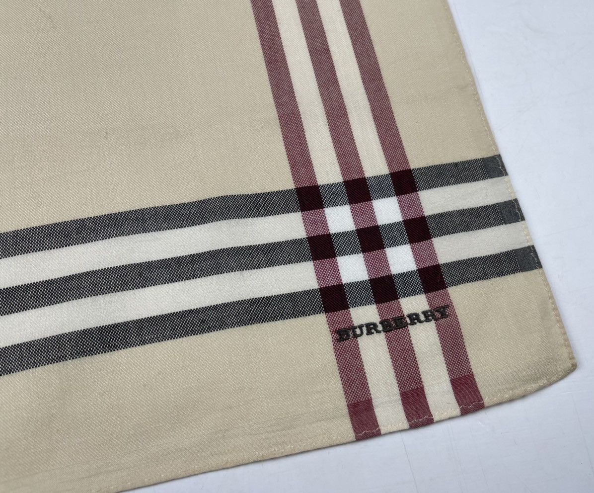 Burberry × Other burberry bandana handkerchief neckerchief scarf Size ONE SIZE - 3 Thumbnail