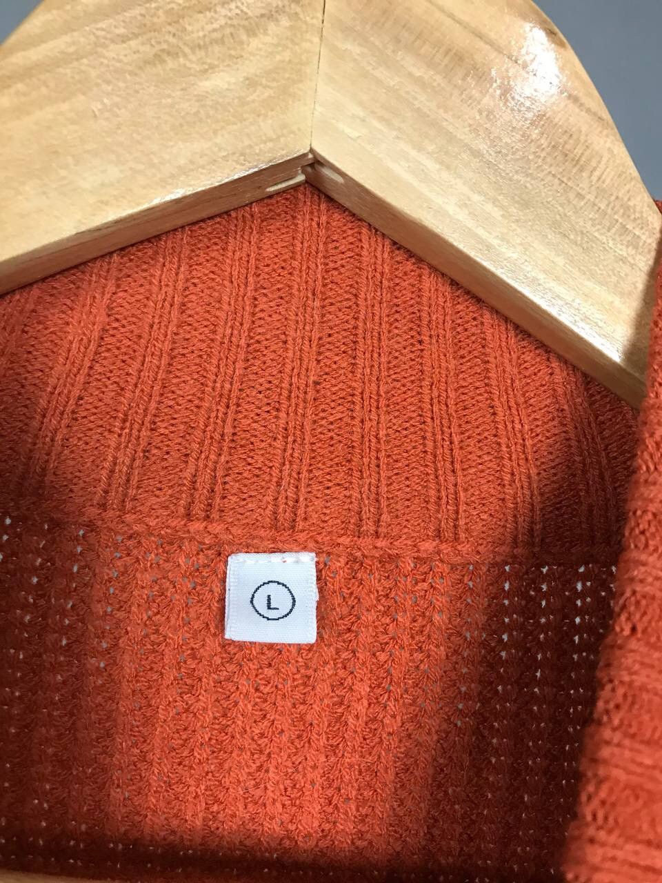 Japanese Brand × Uniqlo Uniqlo Japanese Brand streetwear orange sweater Size US L / EU 52-54 / 3 - 6 Thumbnail