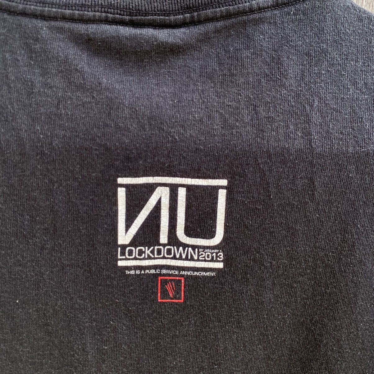 Vintage Thrashed Faded Vintage Lock Down Graphic ERD GRUNGE TEE Size US XL / EU 56 / 4 - 7 Thumbnail