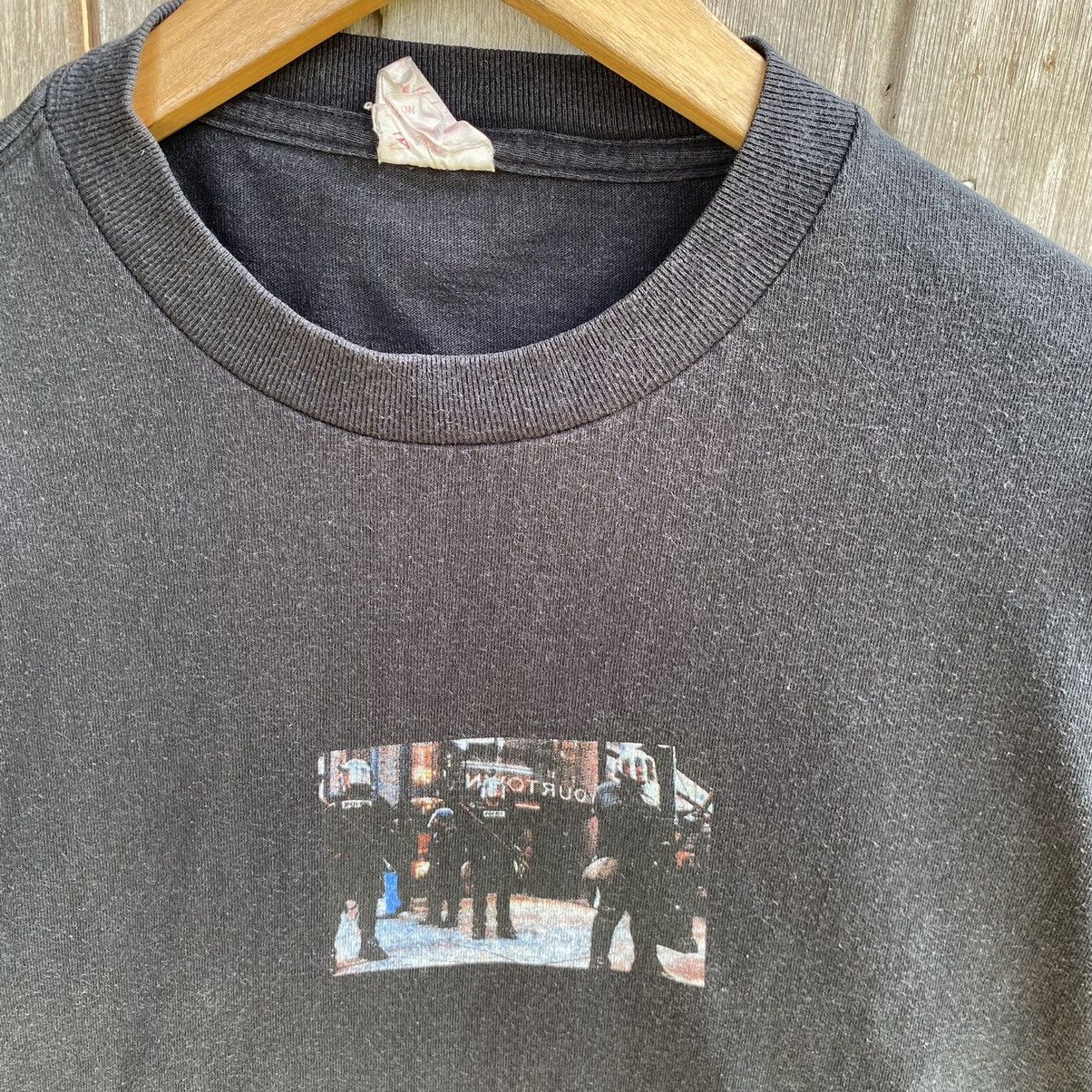 Vintage Thrashed Faded Vintage Lock Down Graphic ERD GRUNGE TEE Size US XL / EU 56 / 4 - 2 Thumbnail