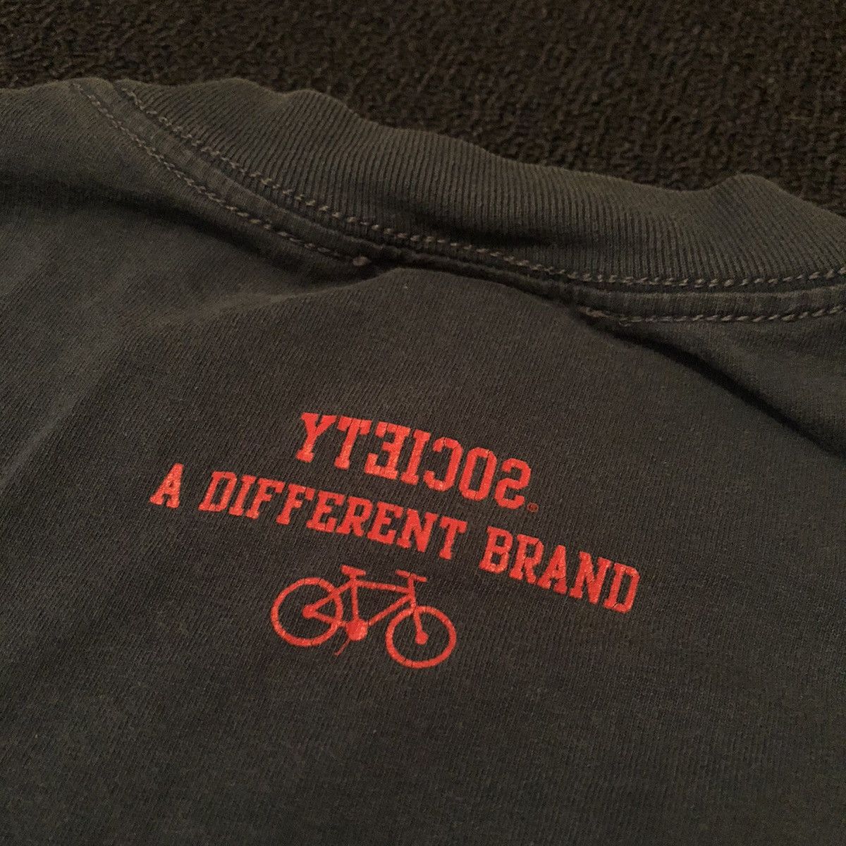 Vintage Vintage 00s Society Fuck The Industry Bike Logo Spellout Tee Size US M / EU 48-50 / 2 - 7 Thumbnail