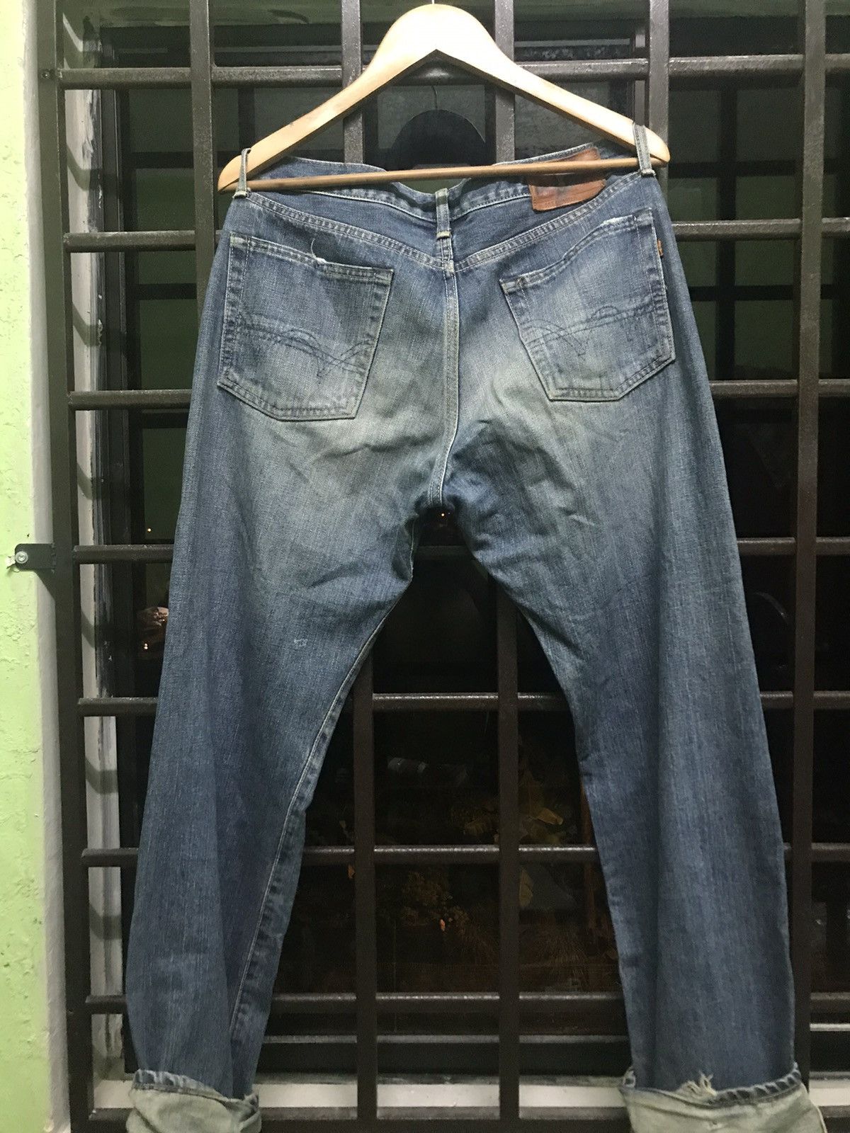 Edwin Vintage Edwin Red Line Selvedge Jeans Distressed Fade, japan Size US 32 / EU 48 - 8 Thumbnail
