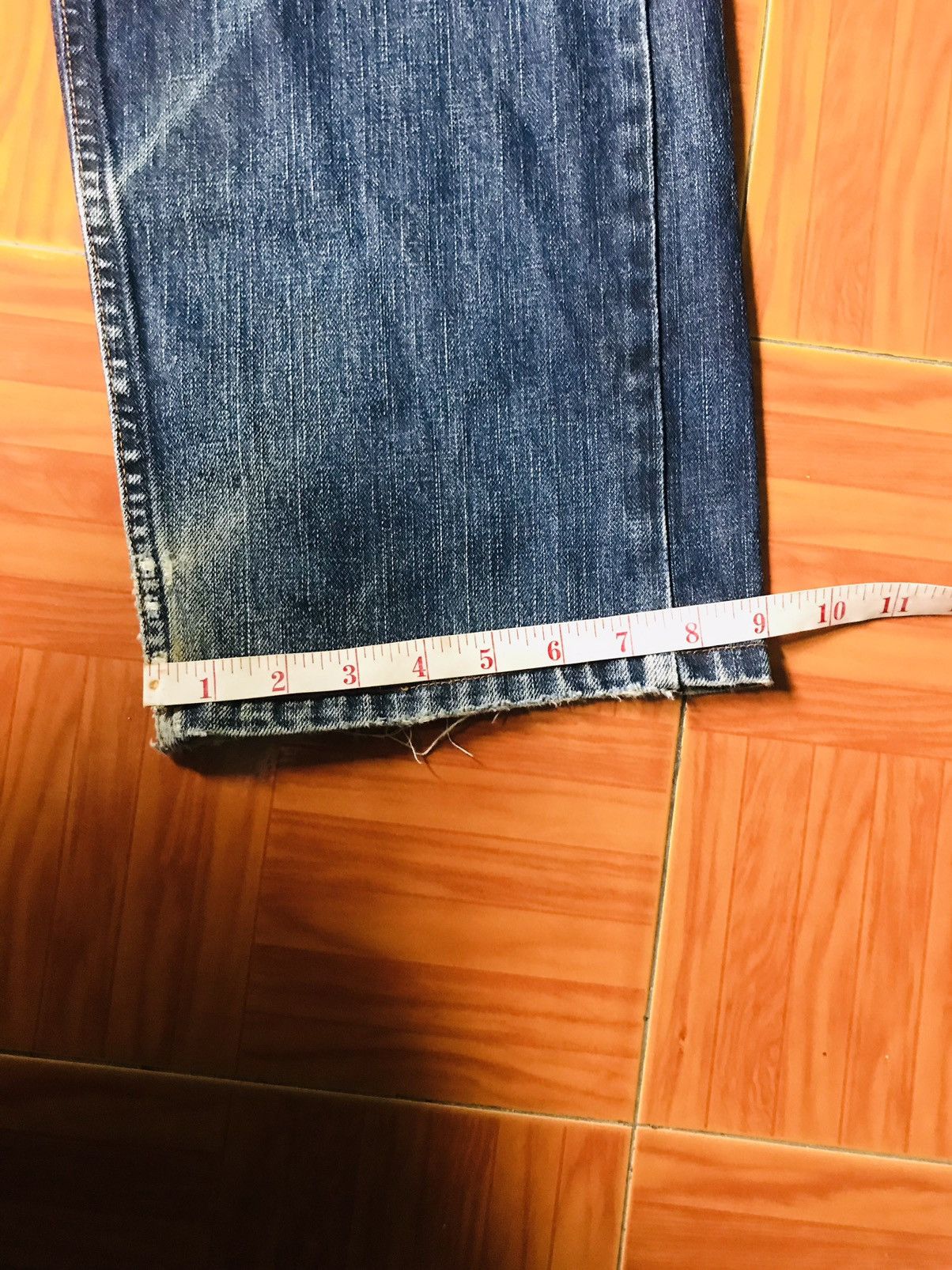 Levi's Vintage Distressed Straight-Leg Blue Jean Faded Worn-In Look Size US 31 - 17 Thumbnail