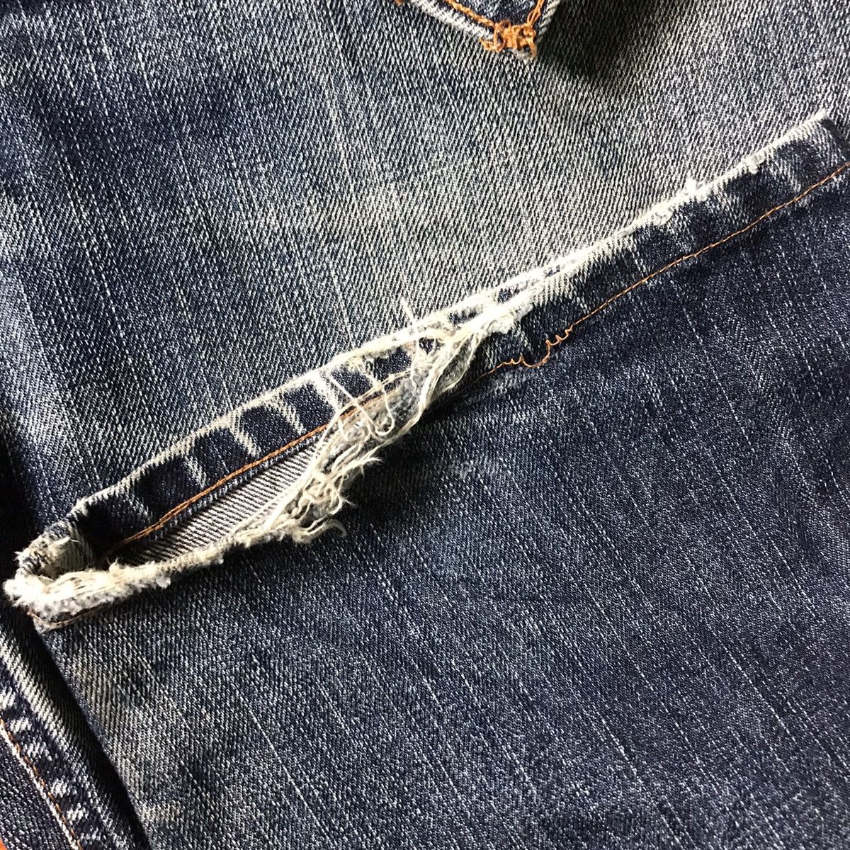 Levi's Vintage Distressed Straight-Leg Blue Jean Faded Worn-In Look Size US 31 - 10 Thumbnail