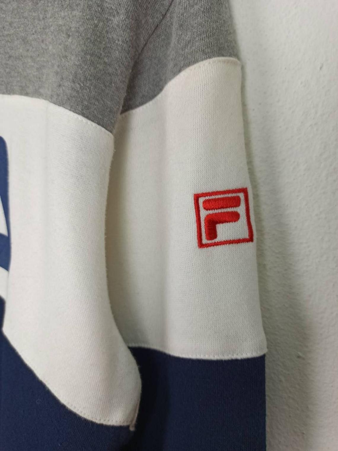 Fila Vintage Fila Big Logo Sweatshirts Jumper Crewneck 3 Colour Size US M / EU 48-50 / 2 - 3 Thumbnail