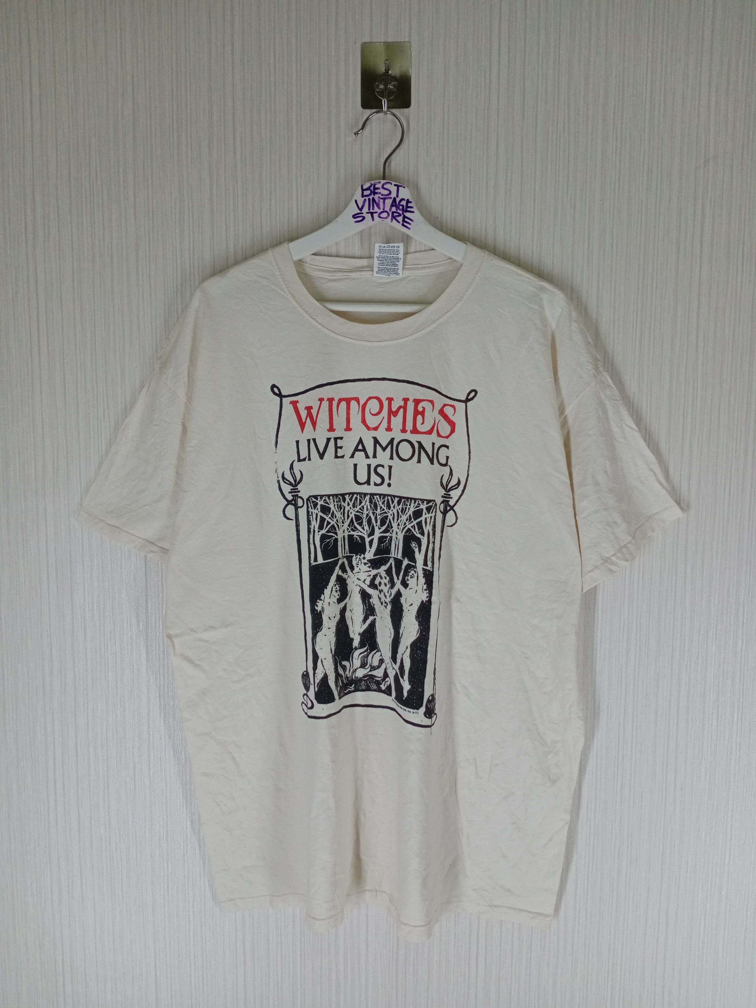 Warner Bros Vintage Fantastic Beasts 'Witches Live Among Us!' Size US XL / EU 56 / 4 - 1 Thumbnail