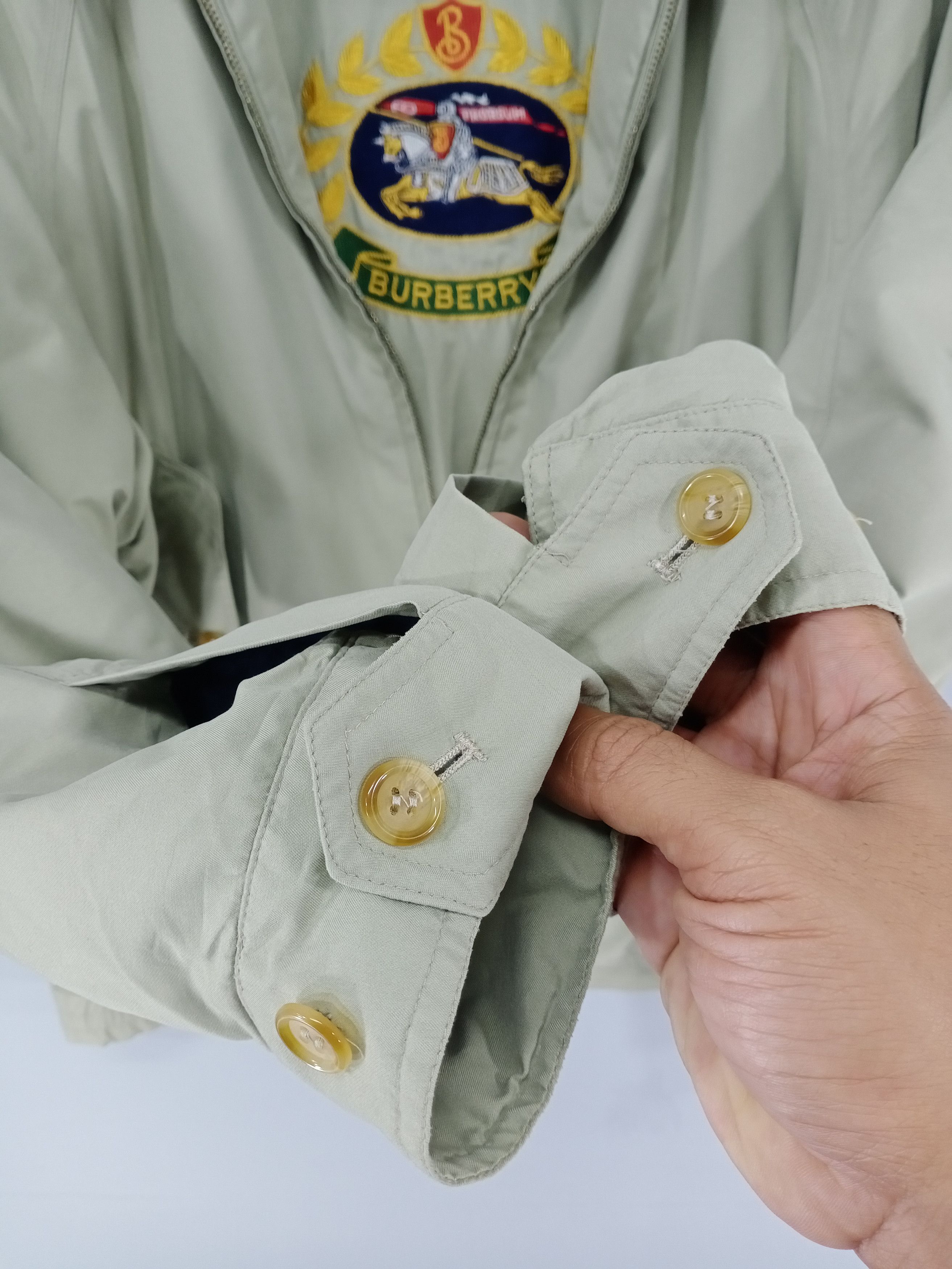 Burberry × Vintage Vintage 90s Burberrys Big Logo Embroidery Jacket Size US M / EU 48-50 / 2 - 7 Thumbnail
