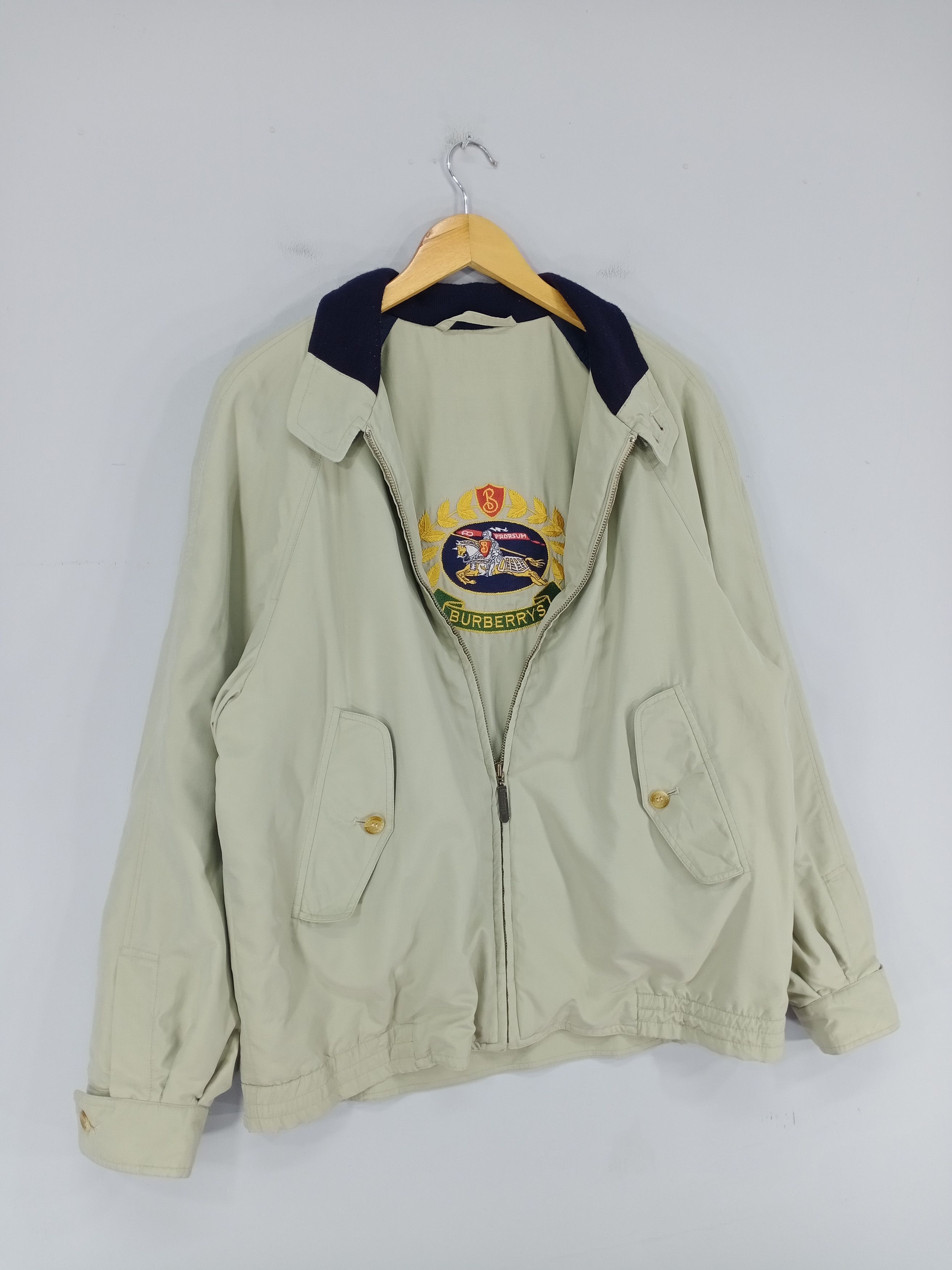 Burberry × Vintage Vintage 90s Burberrys Big Logo Embroidery Jacket Size US M / EU 48-50 / 2 - 3 Thumbnail