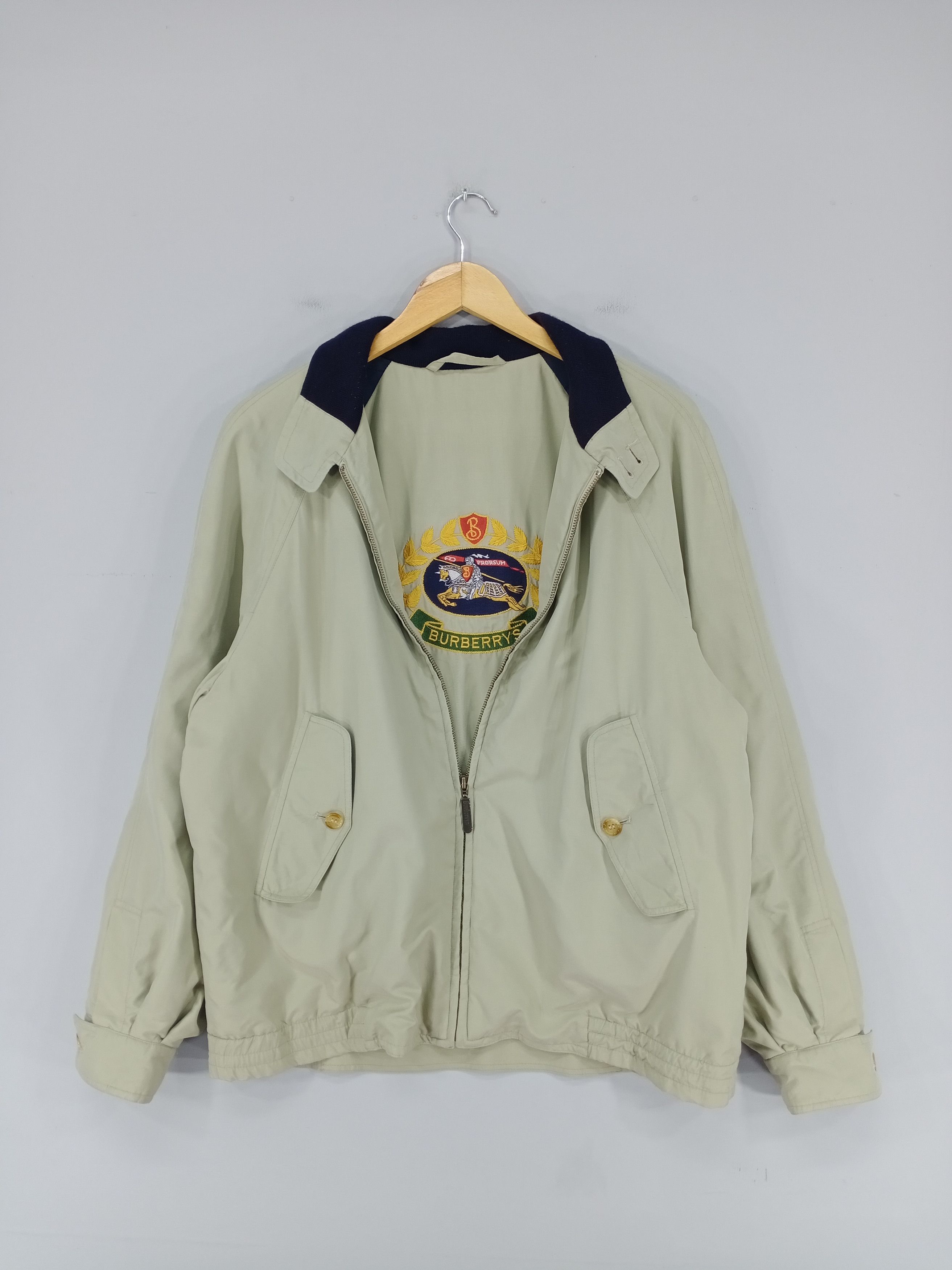 Burberry × Vintage Vintage 90s Burberrys Big Logo Embroidery Jacket Size US M / EU 48-50 / 2 - 2 Thumbnail