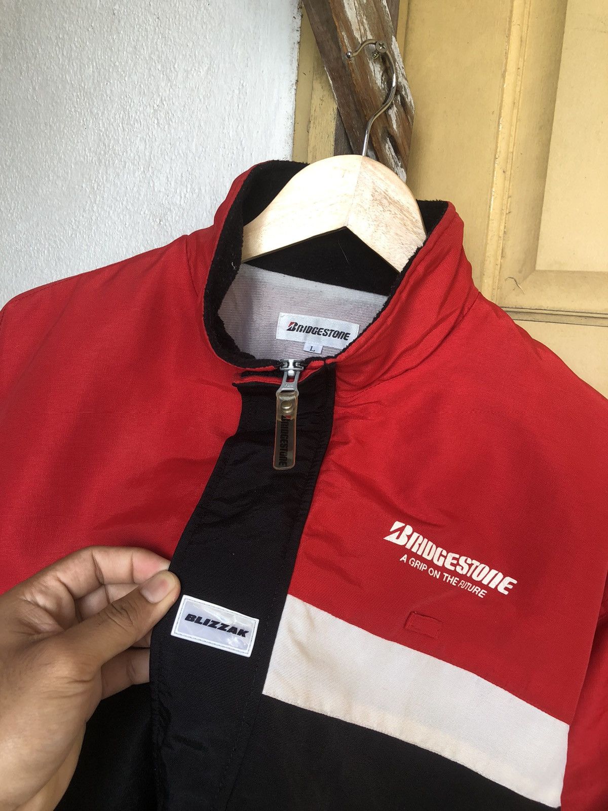Vintage Vintage Blizzak Bridgestone Racing Team Jackets Size US L / EU 52-54 / 3 - 5 Thumbnail