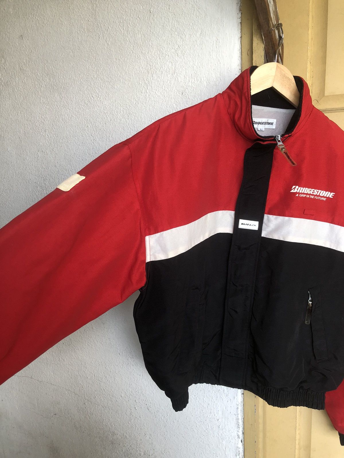 Vintage Vintage Blizzak Bridgestone Racing Team Jackets Size US L / EU 52-54 / 3 - 7 Thumbnail
