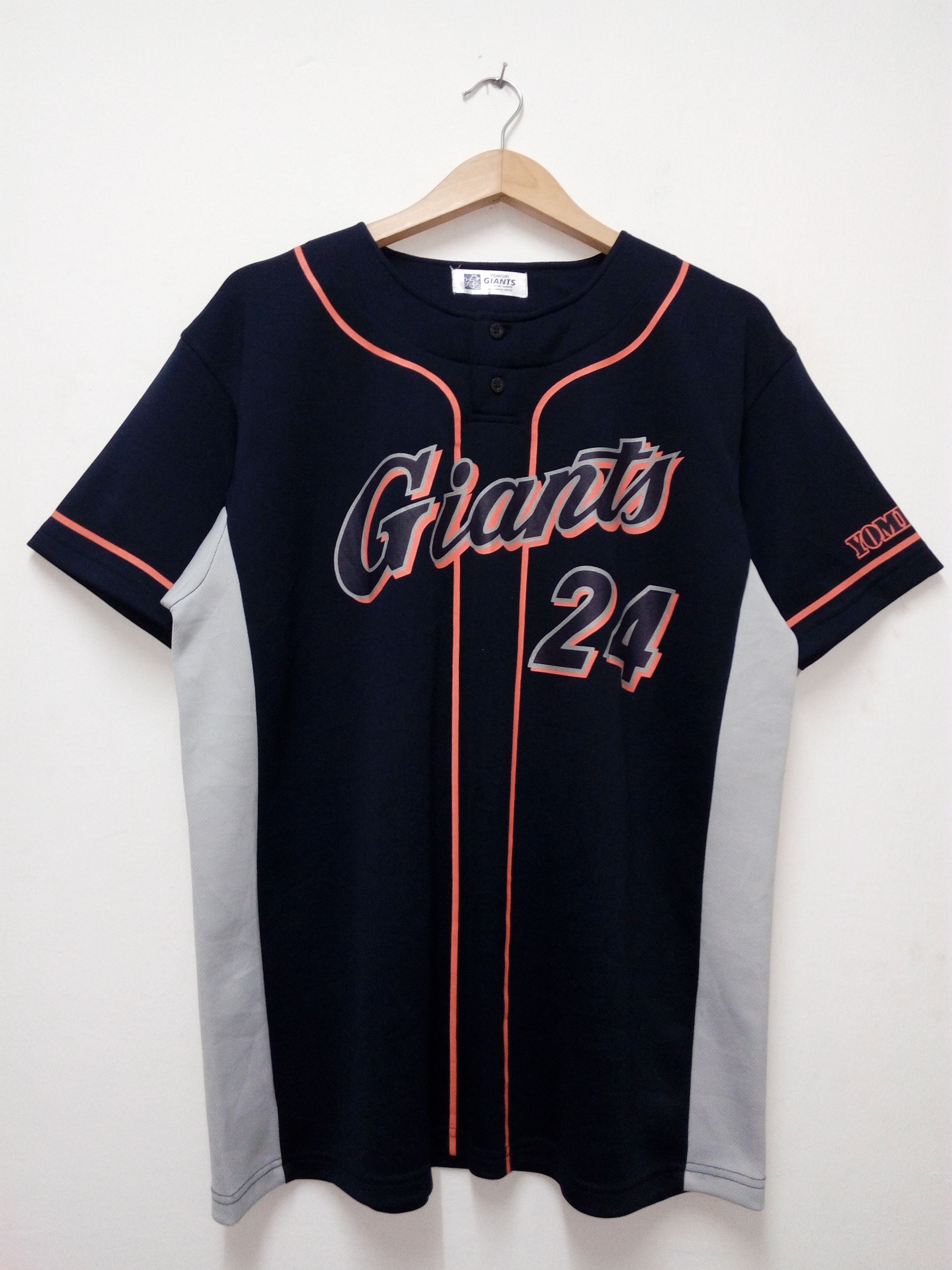 Japanese Brand × Vintage VINTAGE YOMIURI GIANTS BASEBALL JERSEY JAPANESE Size US XL / EU 56 / 4 - 1 Thumbnail