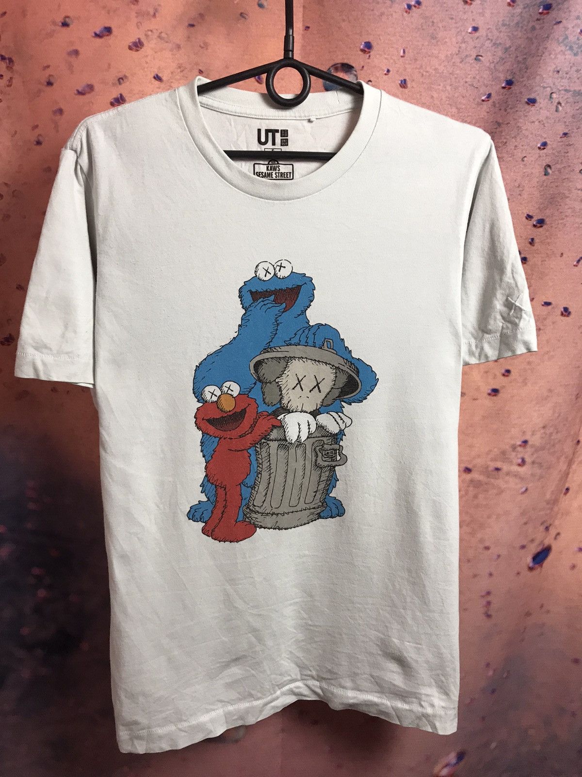 Kaws × Uniqlo Kaws x Uniqlo x Sesame Street t shirt Size US S / EU 44-46 / 1 - 2 Thumbnail