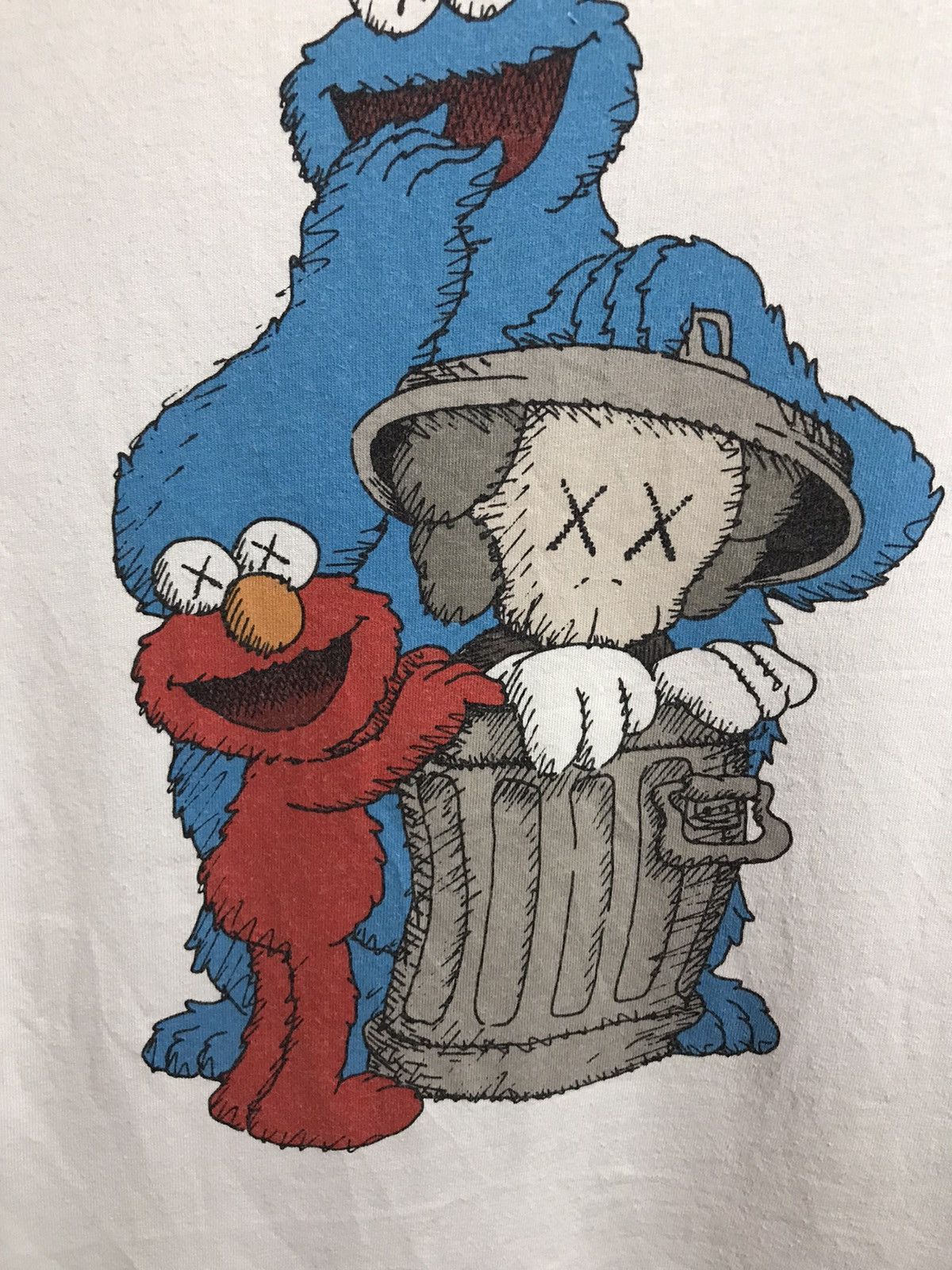 Kaws × Uniqlo Kaws x Uniqlo x Sesame Street t shirt Size US S / EU 44-46 / 1 - 3 Thumbnail