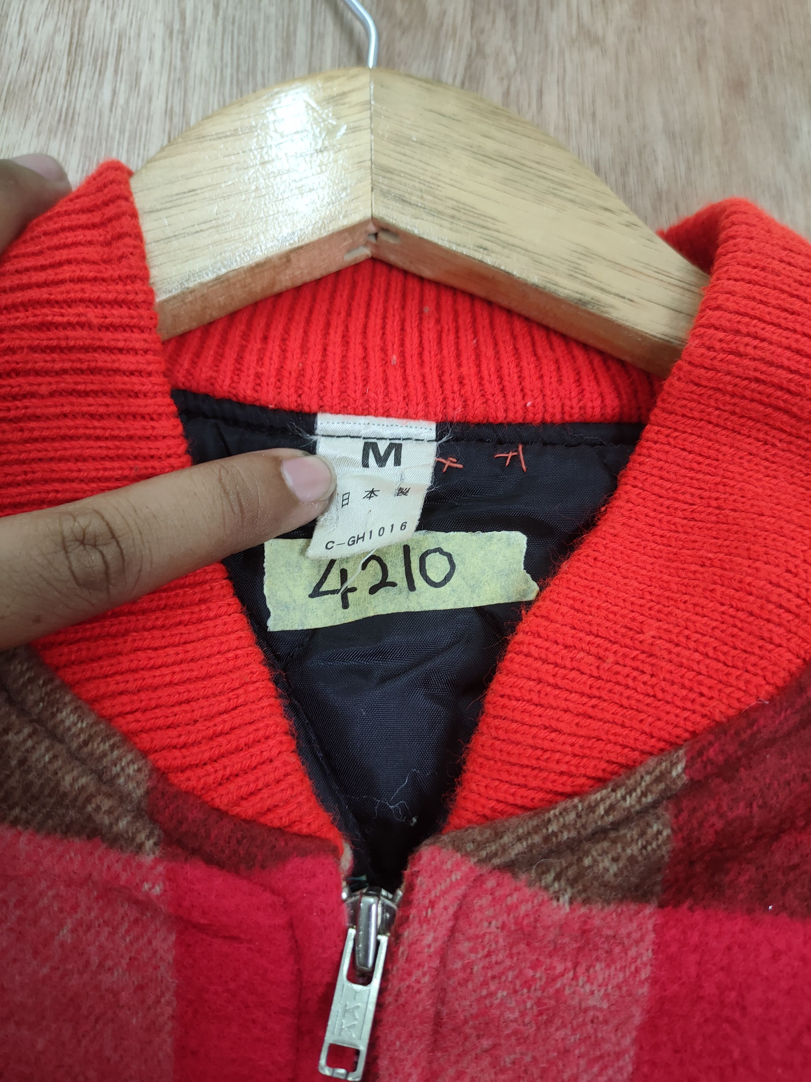 Japanese Brand Japan Checkered red varsity wool jacket vintage #4210 Size US M / EU 48-50 / 2 - 4 Thumbnail