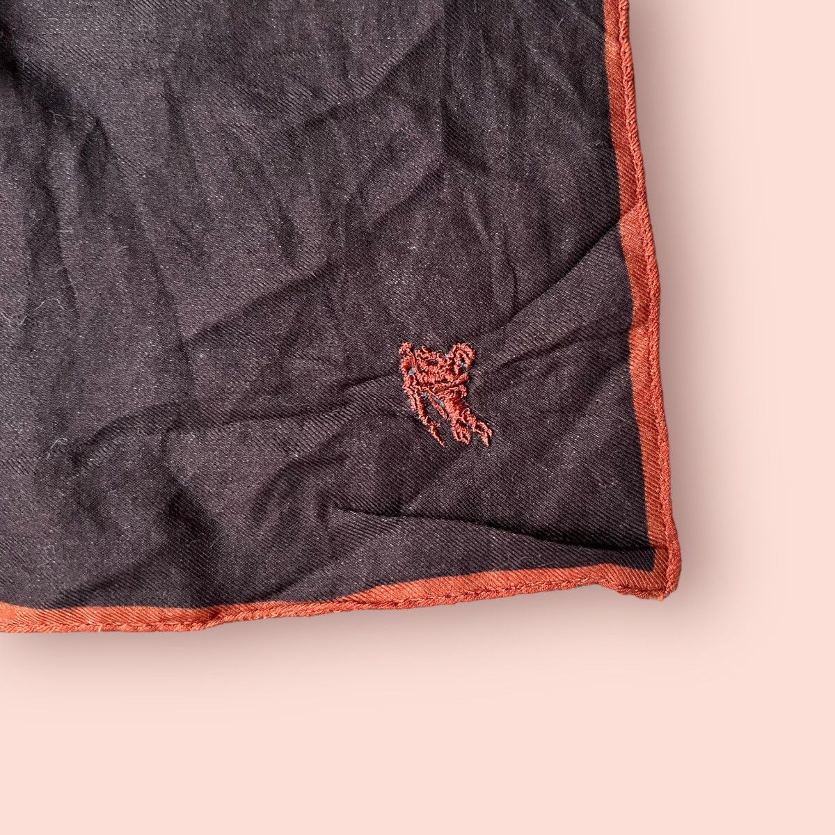 Burberry × Designer × Vintage VINTAGE BURBERRY PLAIN HANDKERCHIEF POCKET SQUARE Size ONE SIZE - 7 Thumbnail