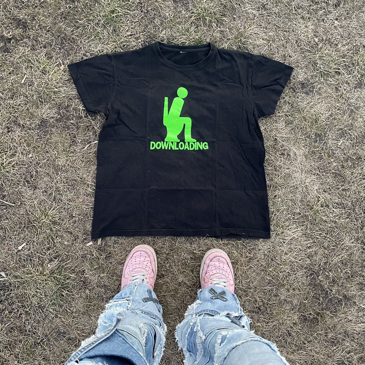 Vintage Vintage Y2K Neon Graphic Tee Downloading Logo Streetwear M Size US M / EU 48-50 / 2 - 1 Thumbnail